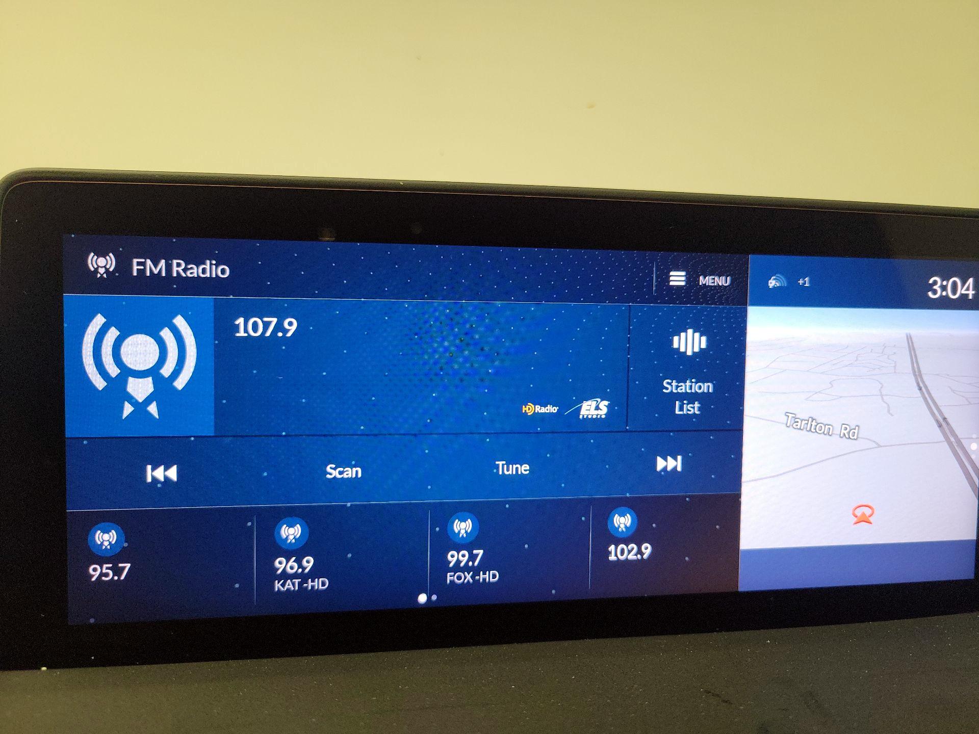 Thumbnail: 2021 Acura RDX - 16