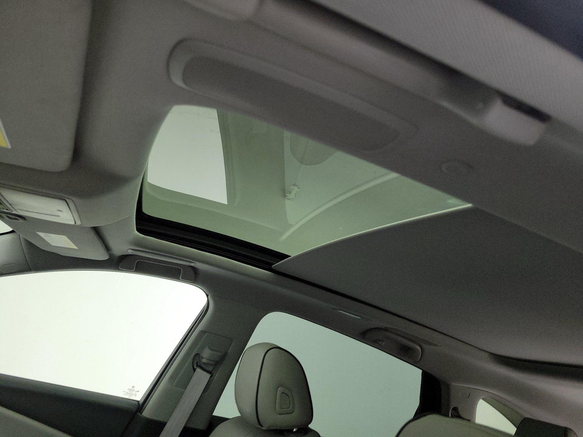 Thumbnail: 2021 Acura RDX - 20