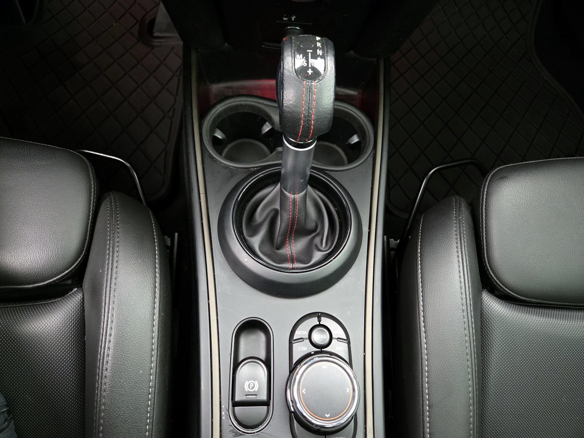 Thumbnail: 2019 MINI Cooper Countryman - 18