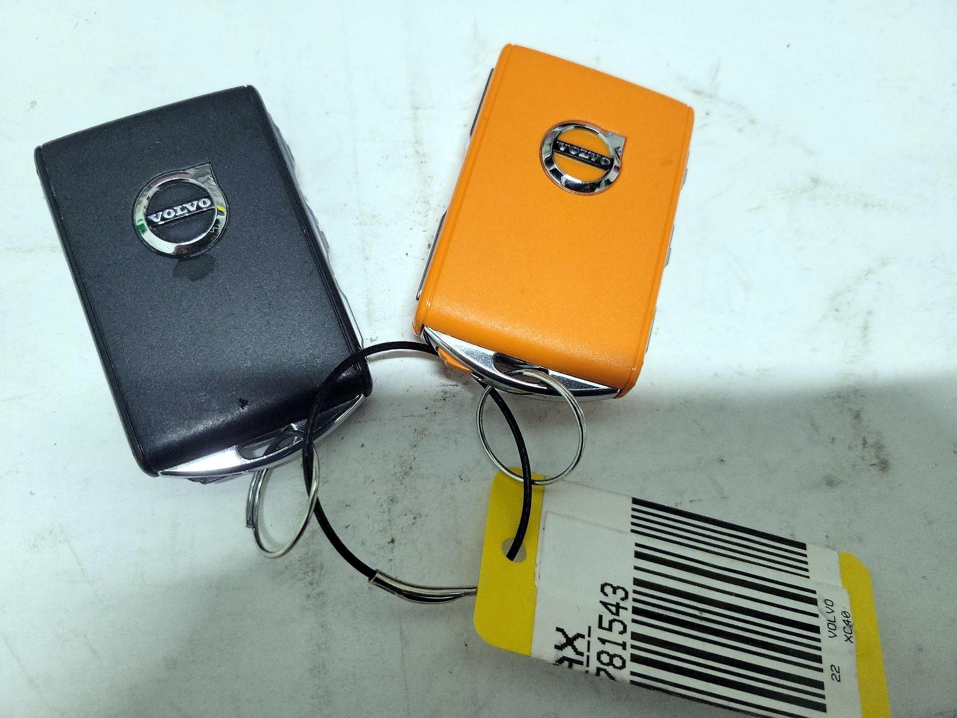 Thumbnail: 2022 Volvo XC40 - 20