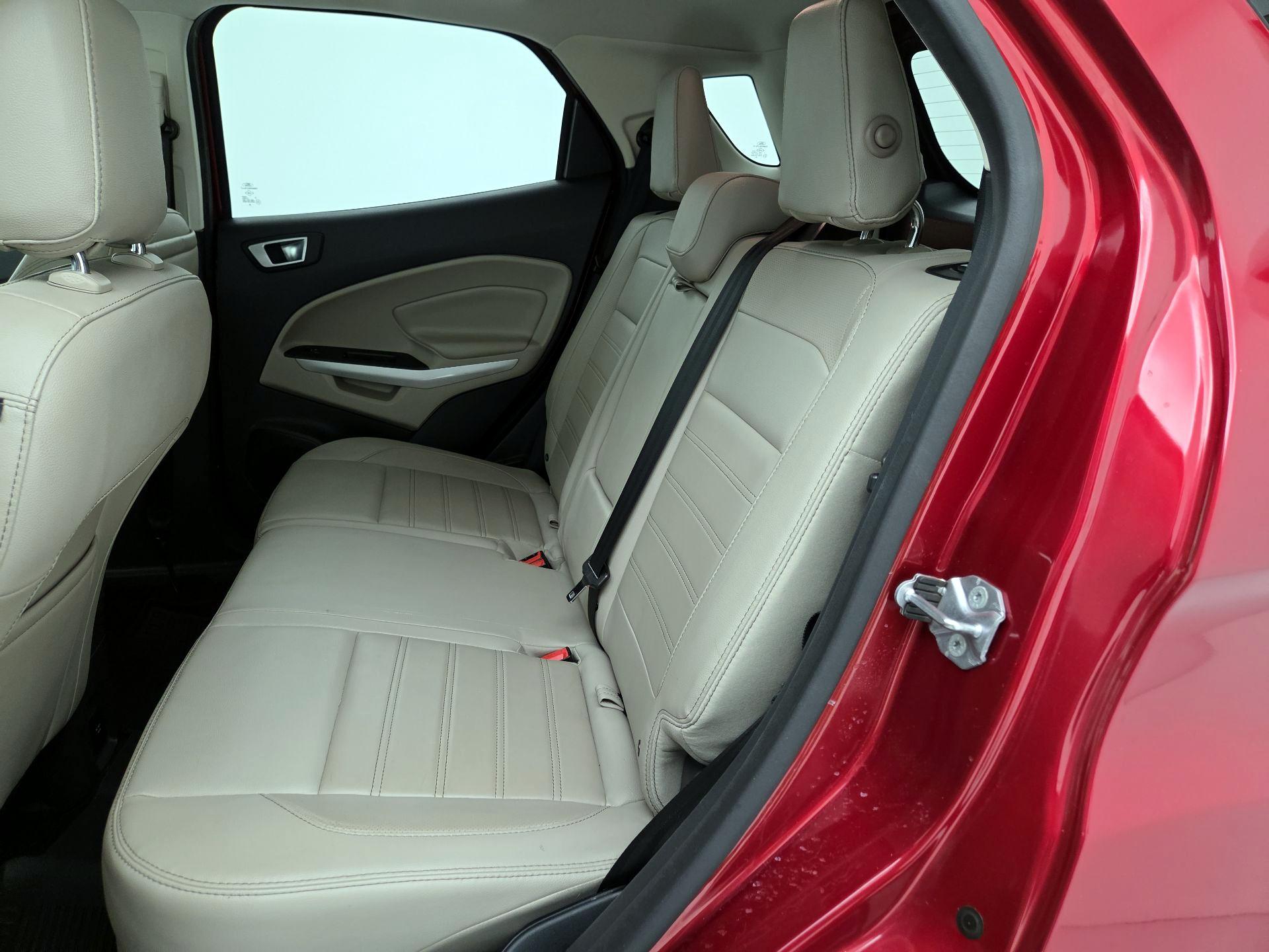 Thumbnail: 2018 Ford EcoSport - 20