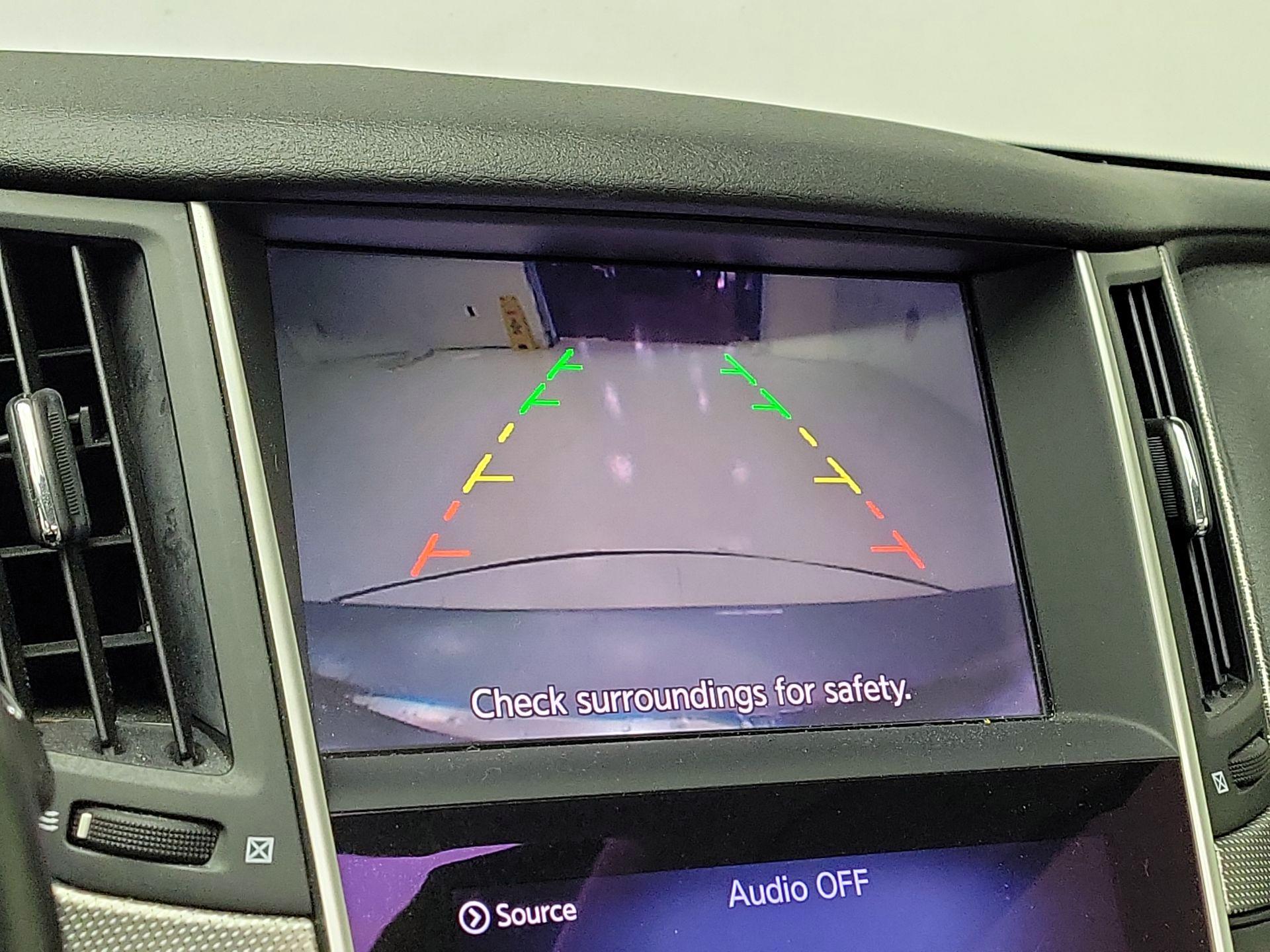 Thumbnail: 2015 INFINITI Q50 - 14