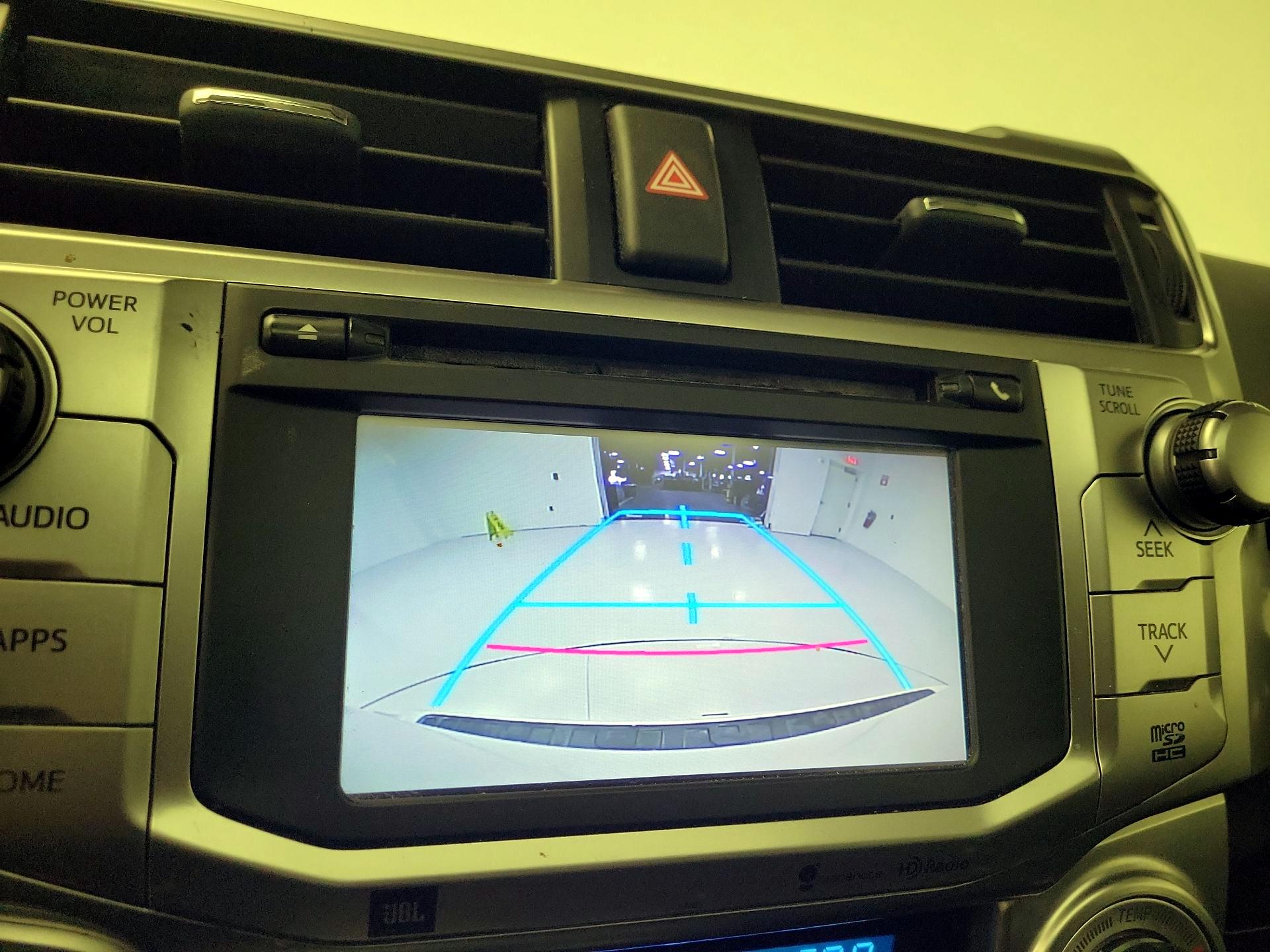 Thumbnail: 2015 Toyota 4Runner - 15