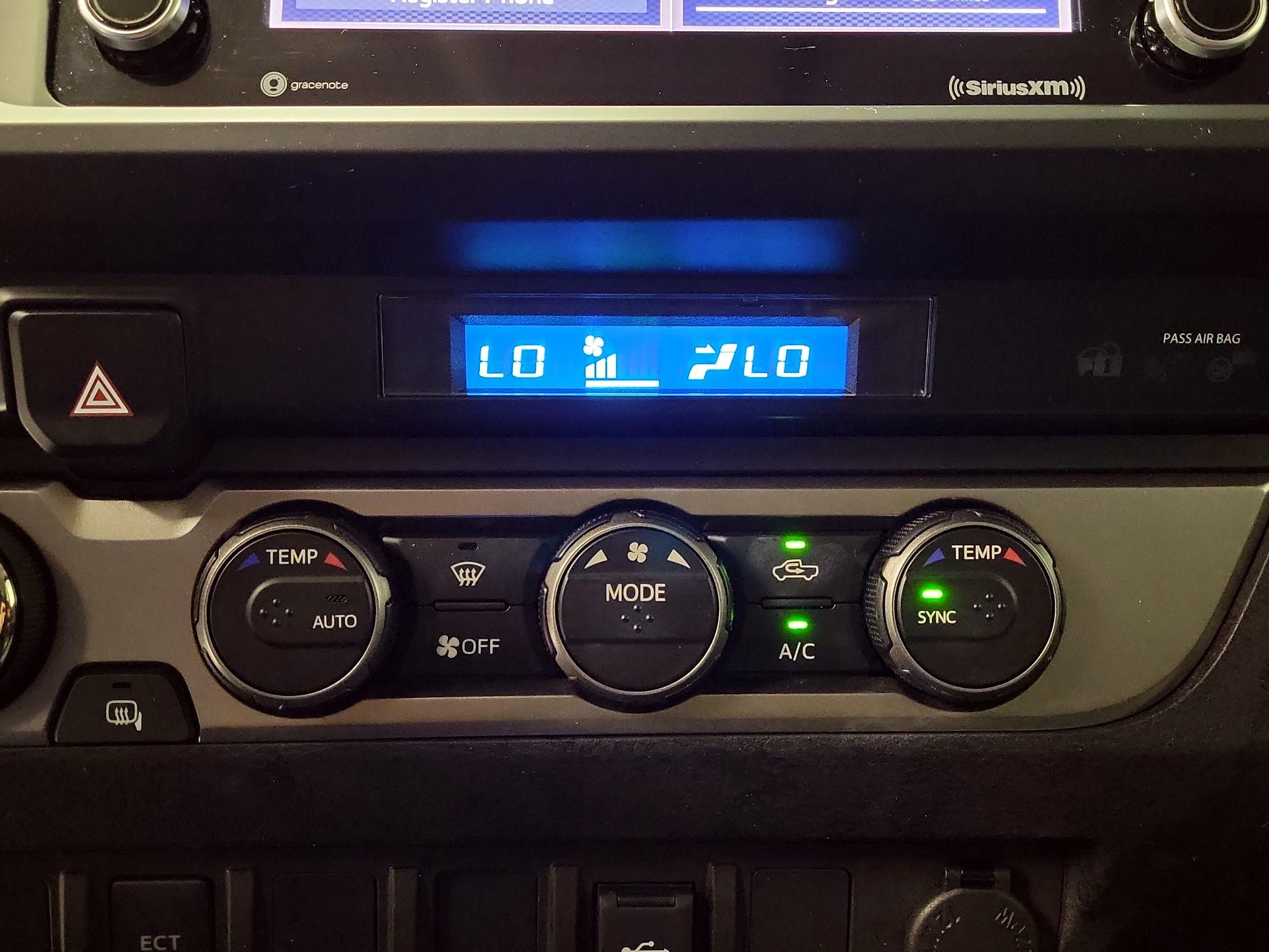 Thumbnail: 2023 Toyota Tacoma - 16