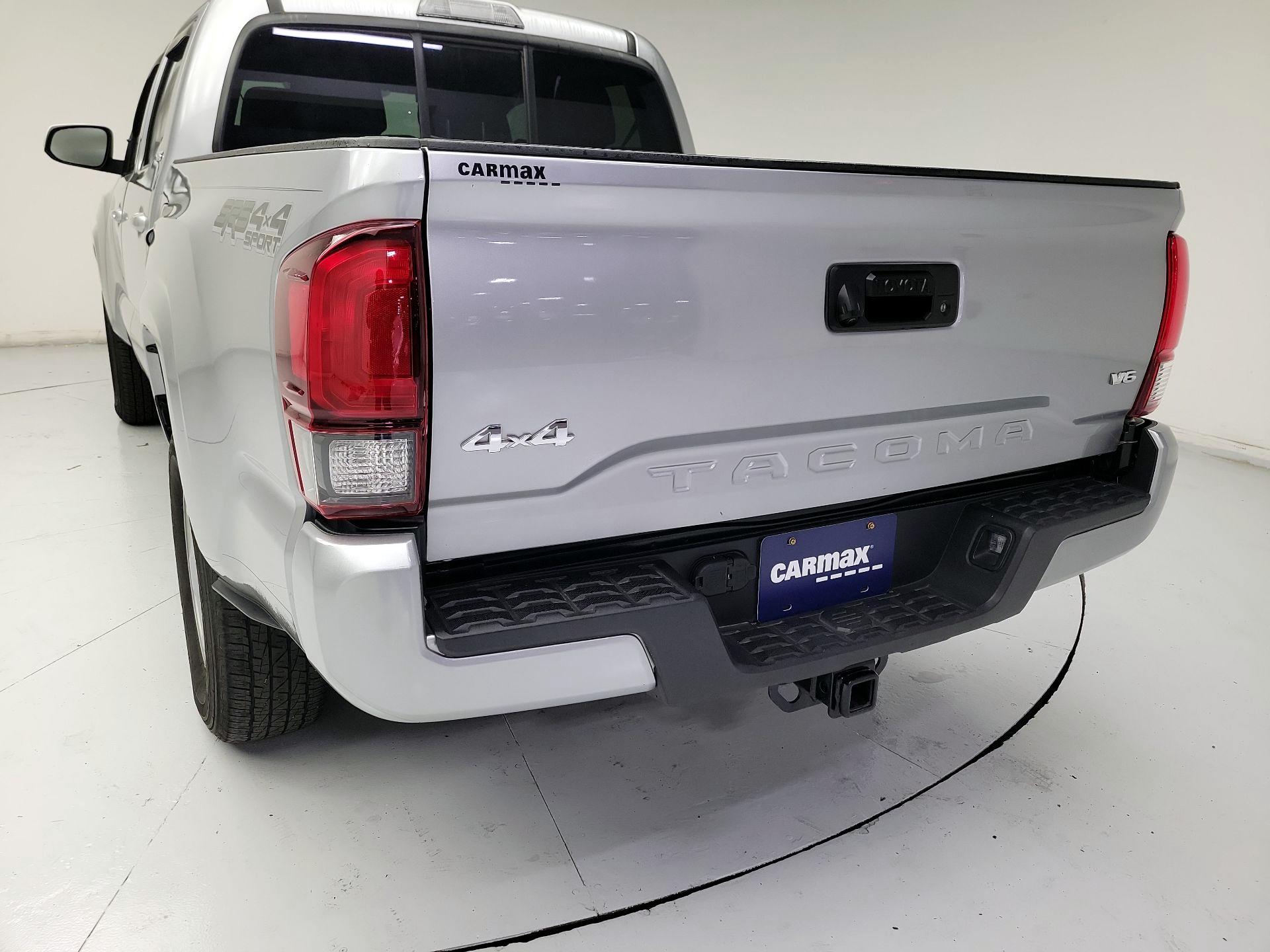 Thumbnail: 2023 Toyota Tacoma - 20