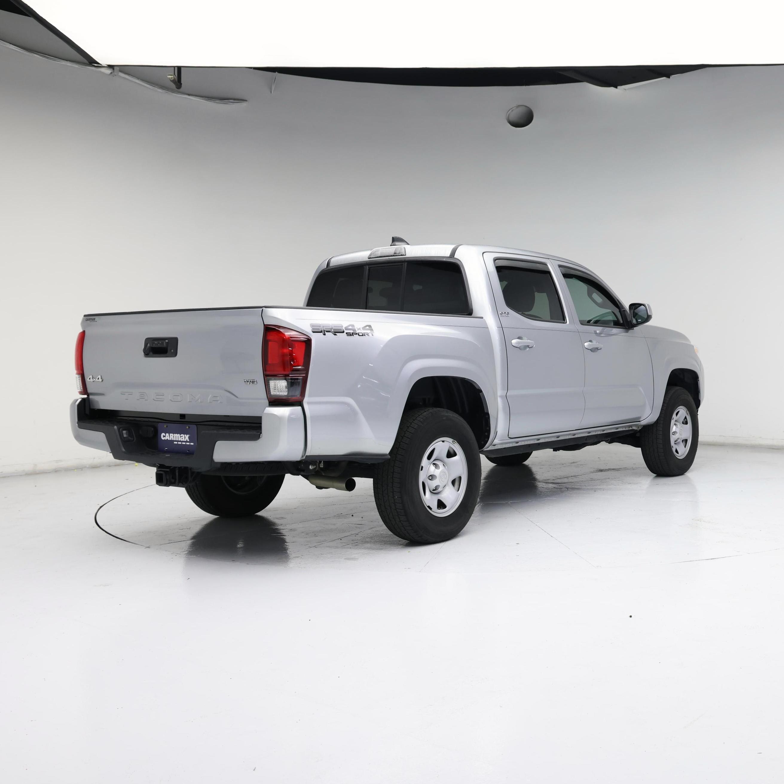 Thumbnail: 2023 Toyota Tacoma - 8