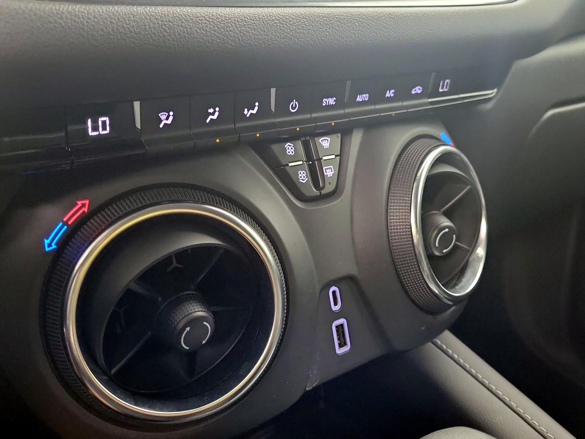 Thumbnail: 2023 Chevrolet Blazer - 16