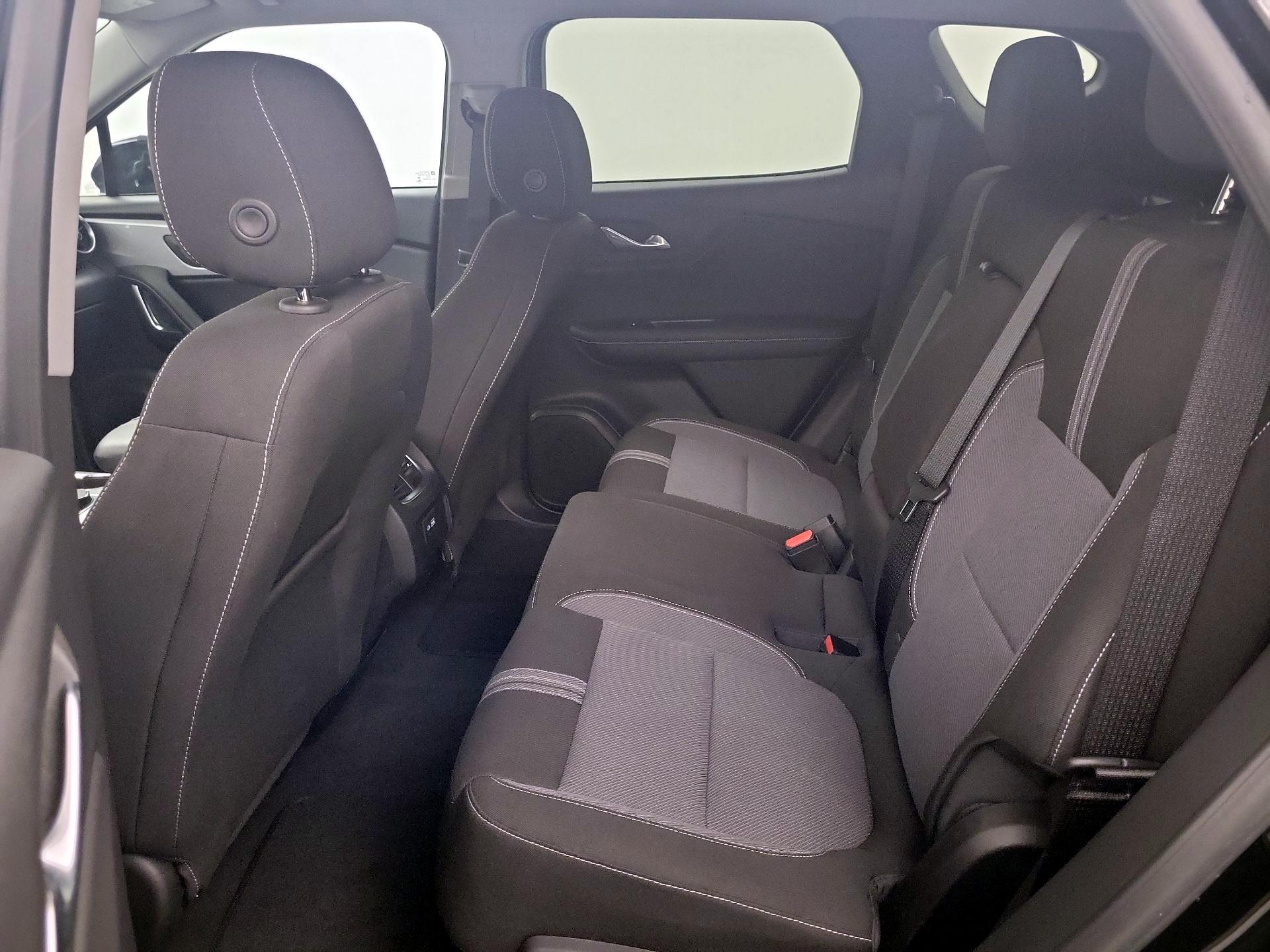 Thumbnail: 2023 Chevrolet Blazer - 19