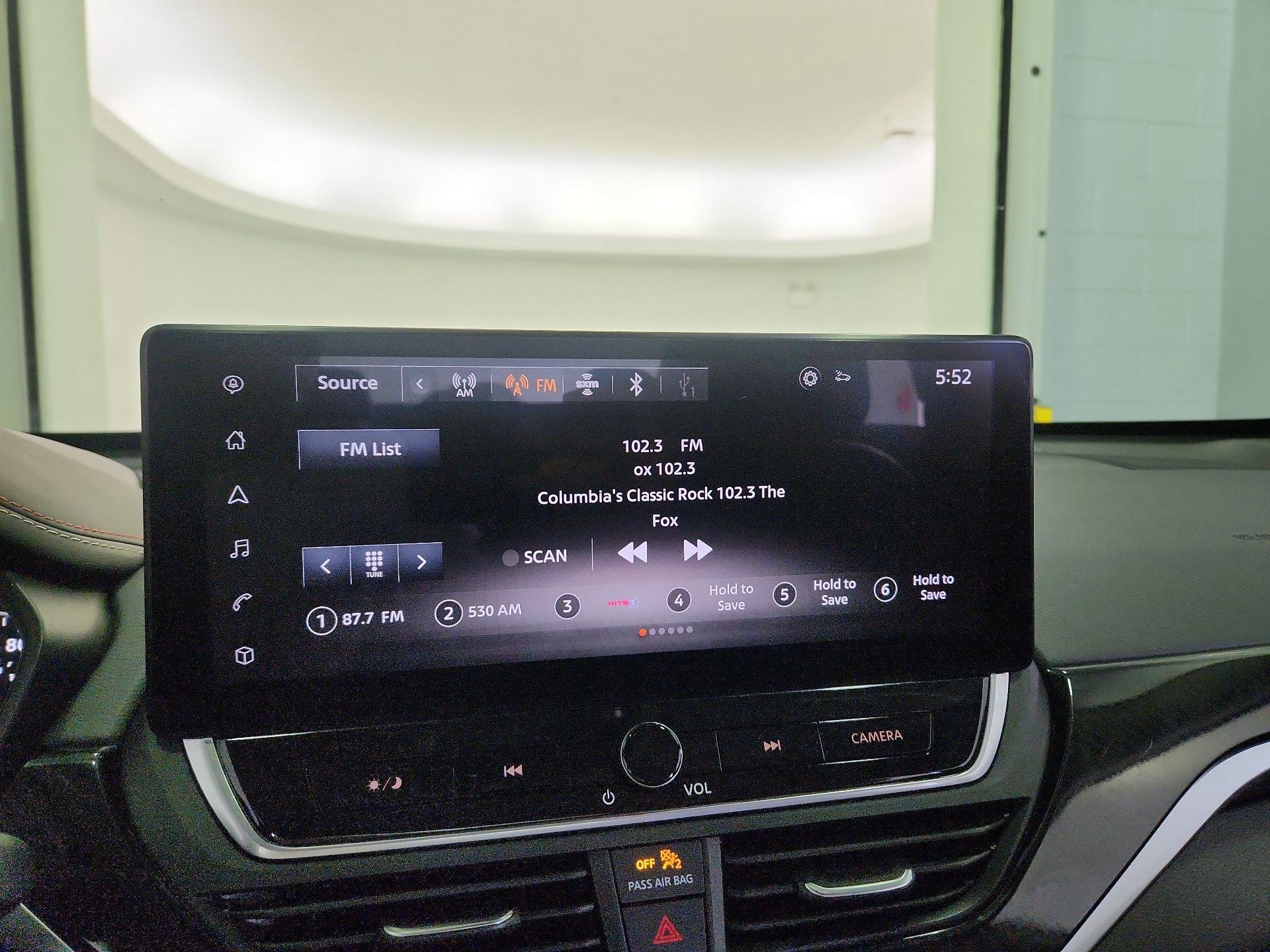 Thumbnail: 2023 Nissan Altima - 15