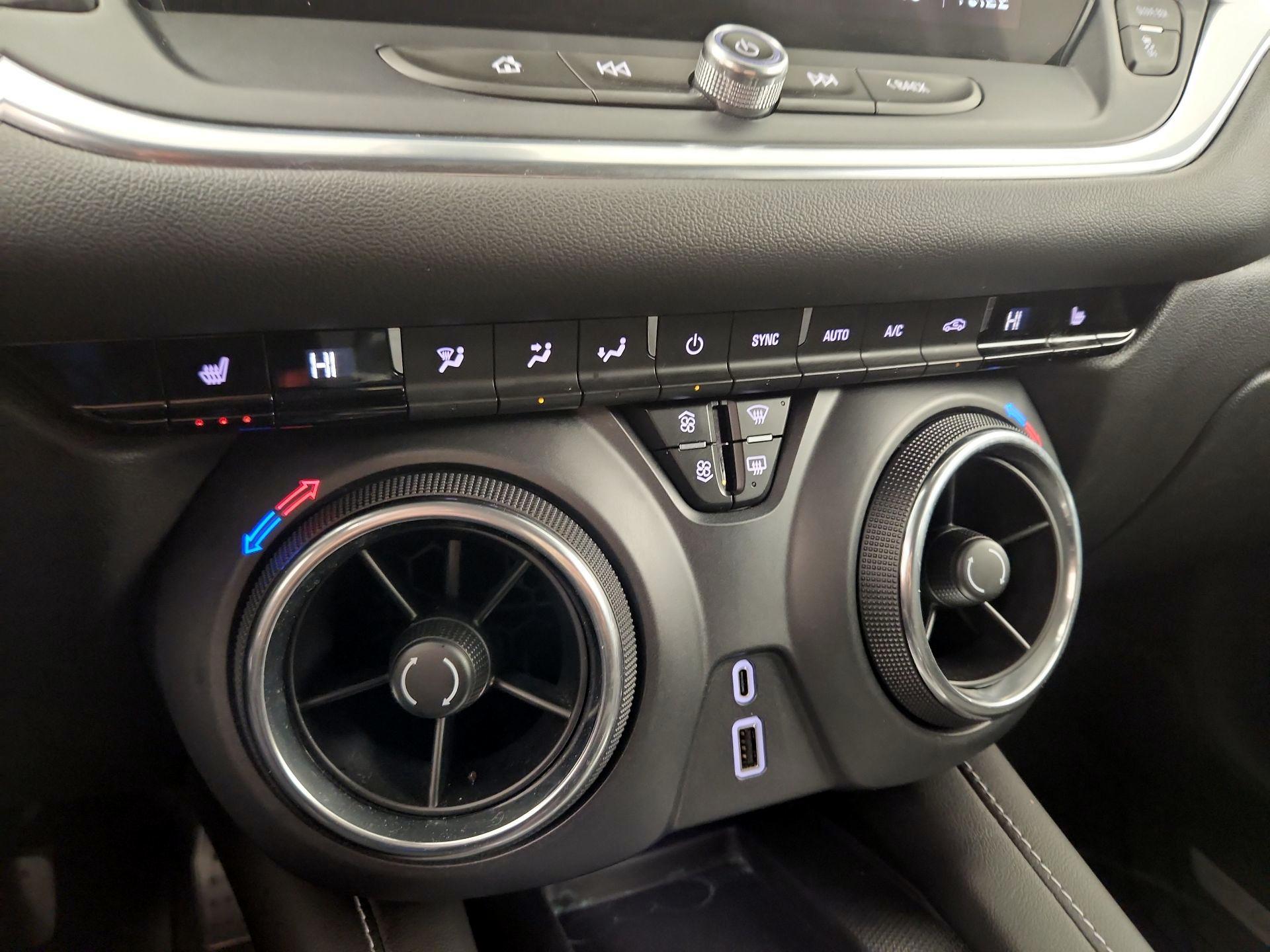 Thumbnail: 2024 Chevrolet Blazer - 16