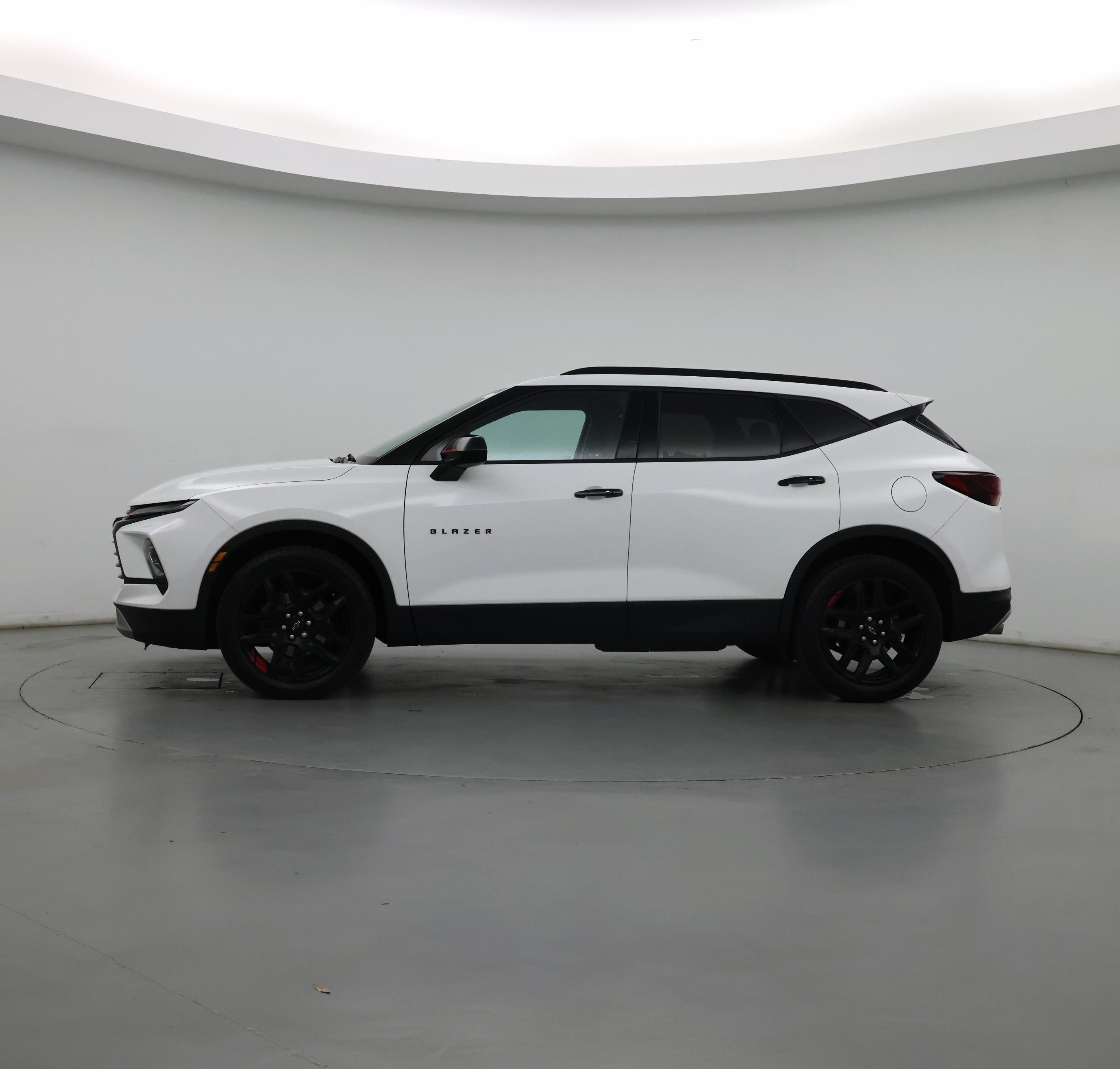 Thumbnail: 2024 Chevrolet Blazer - 3