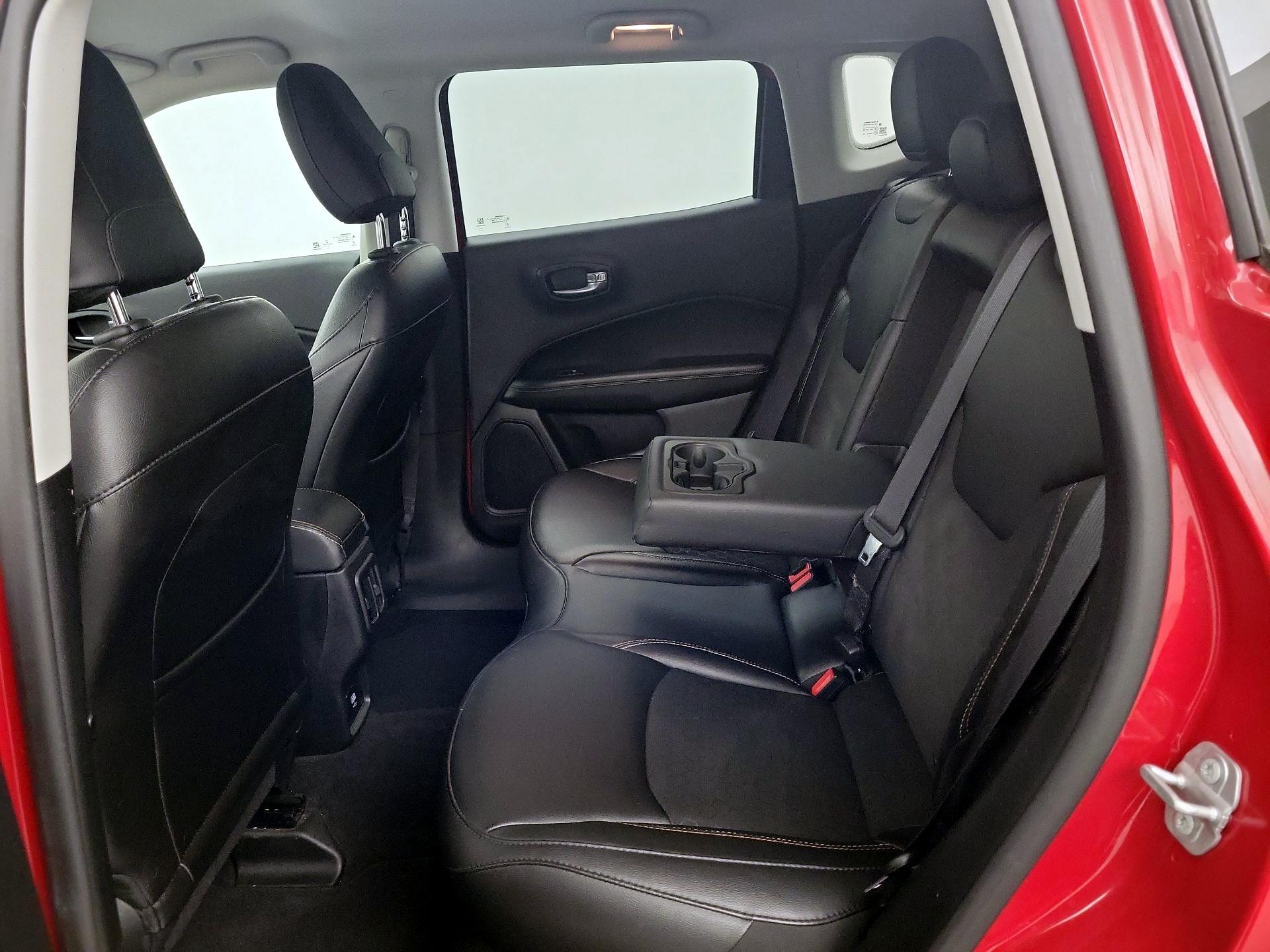 Thumbnail: 2020 Jeep Compass - 20