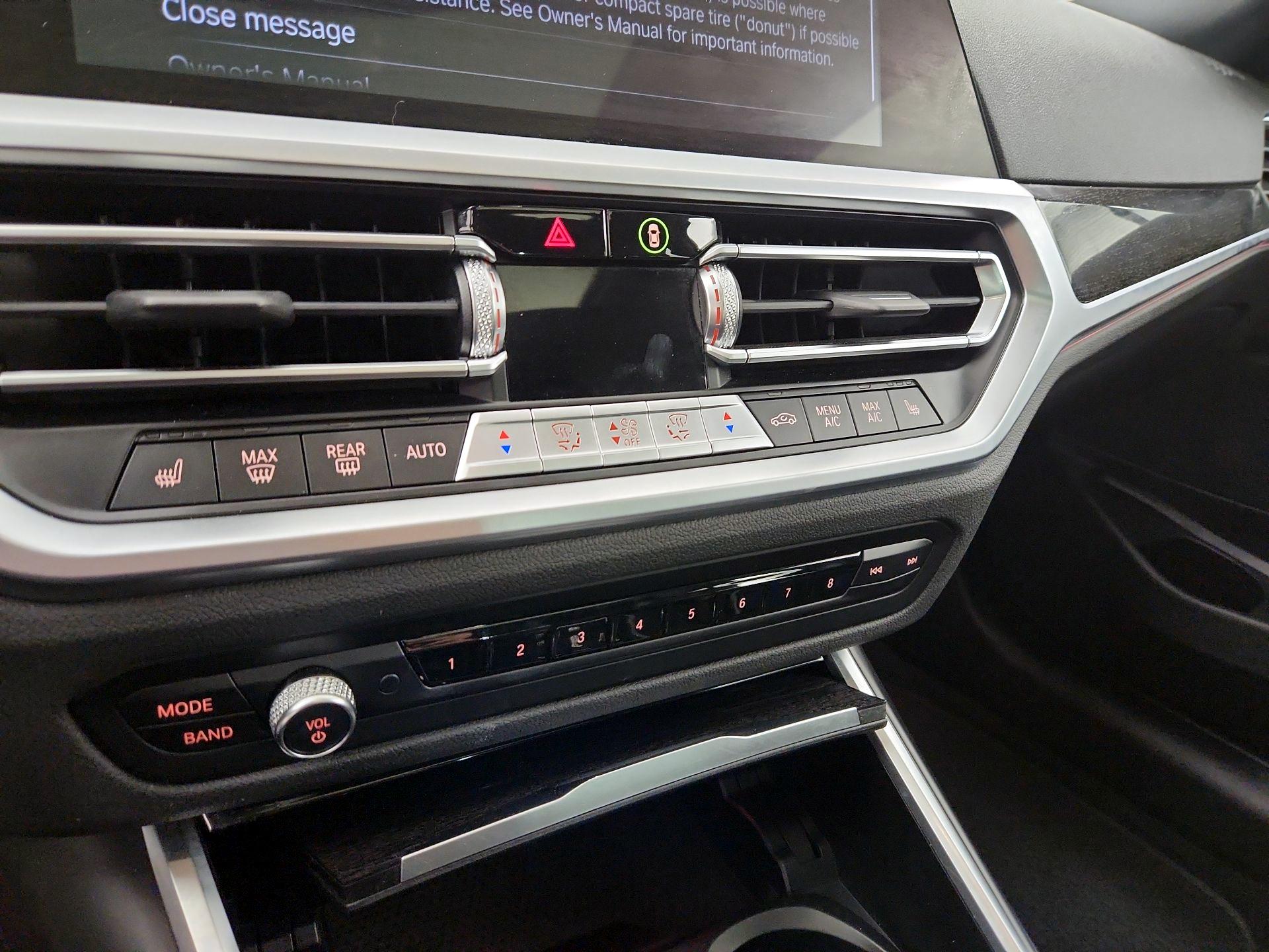 Thumbnail: 2022 BMW 3 Series - 17