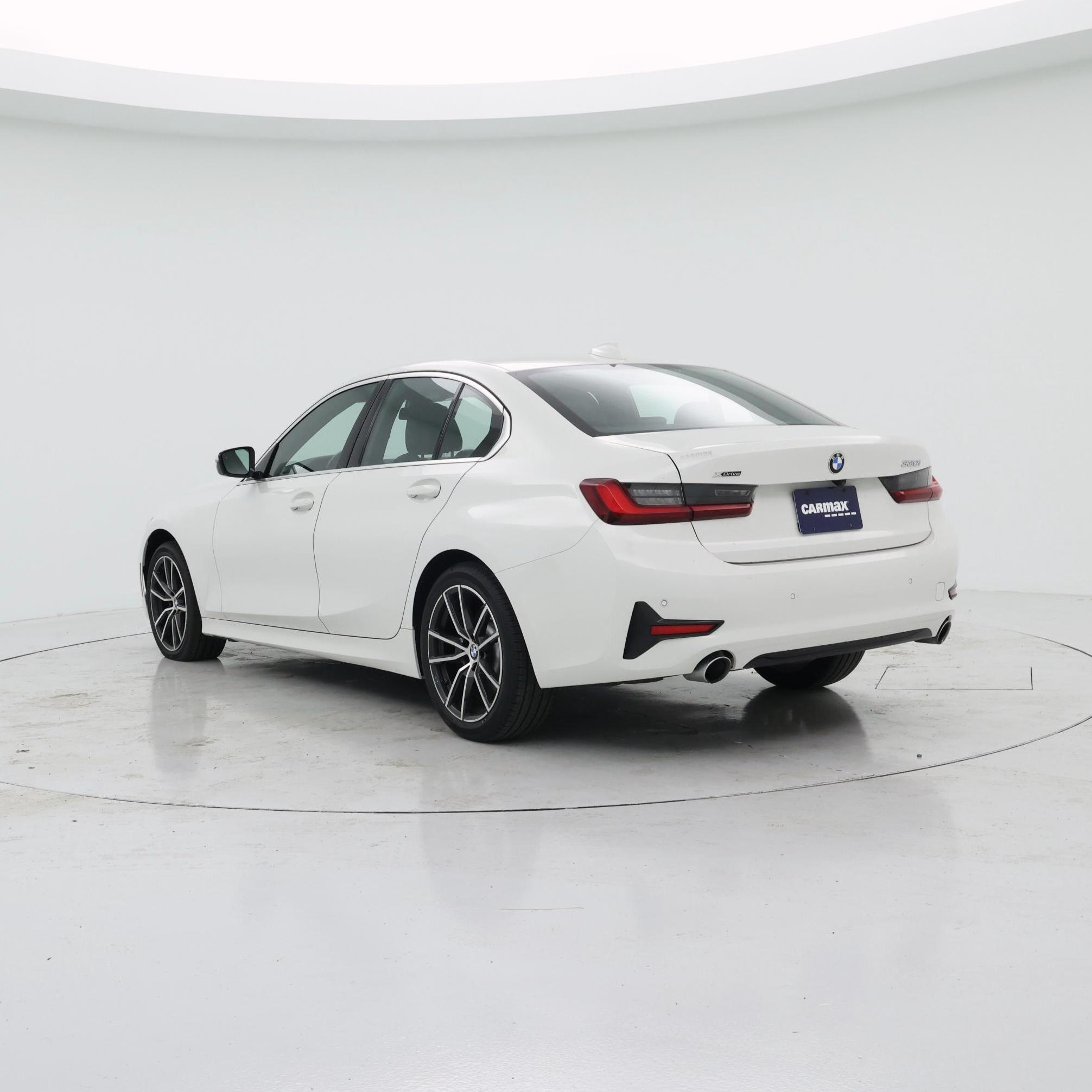 Thumbnail: 2022 BMW 3 Series - 2