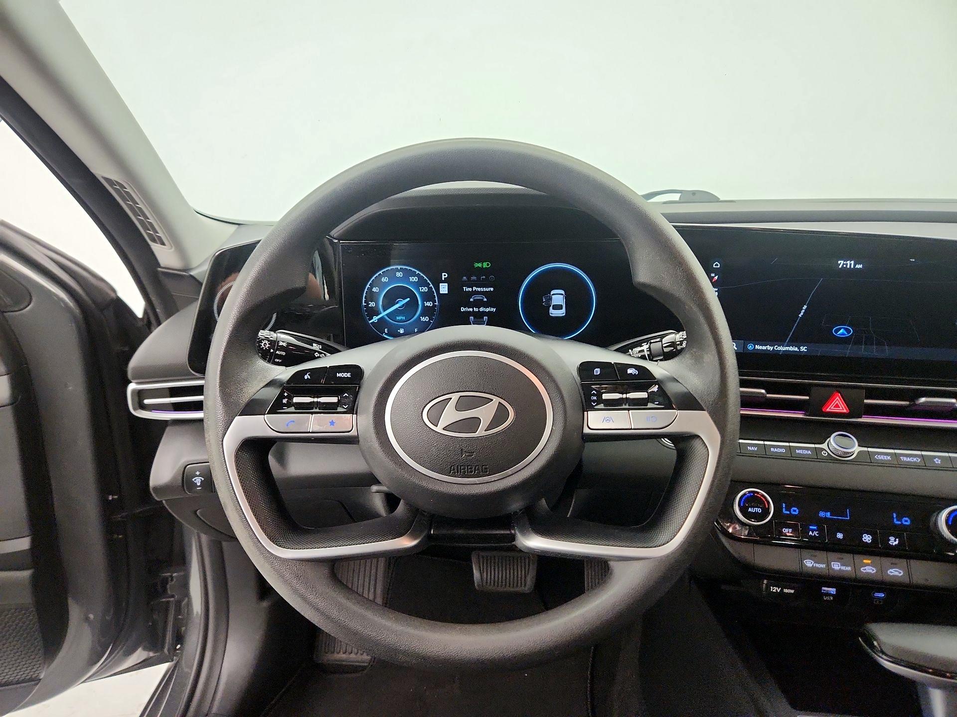 Thumbnail: 2024 Hyundai Elantra - 10