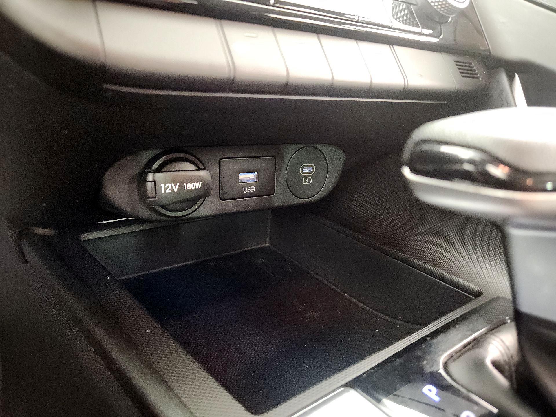 Thumbnail: 2024 Hyundai Elantra - 19