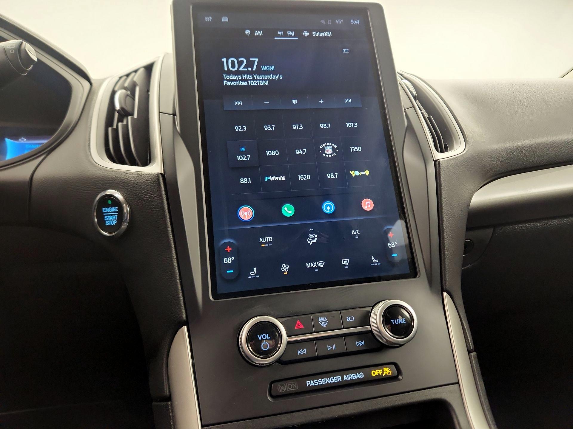 Thumbnail: 2023 Ford Edge - 15