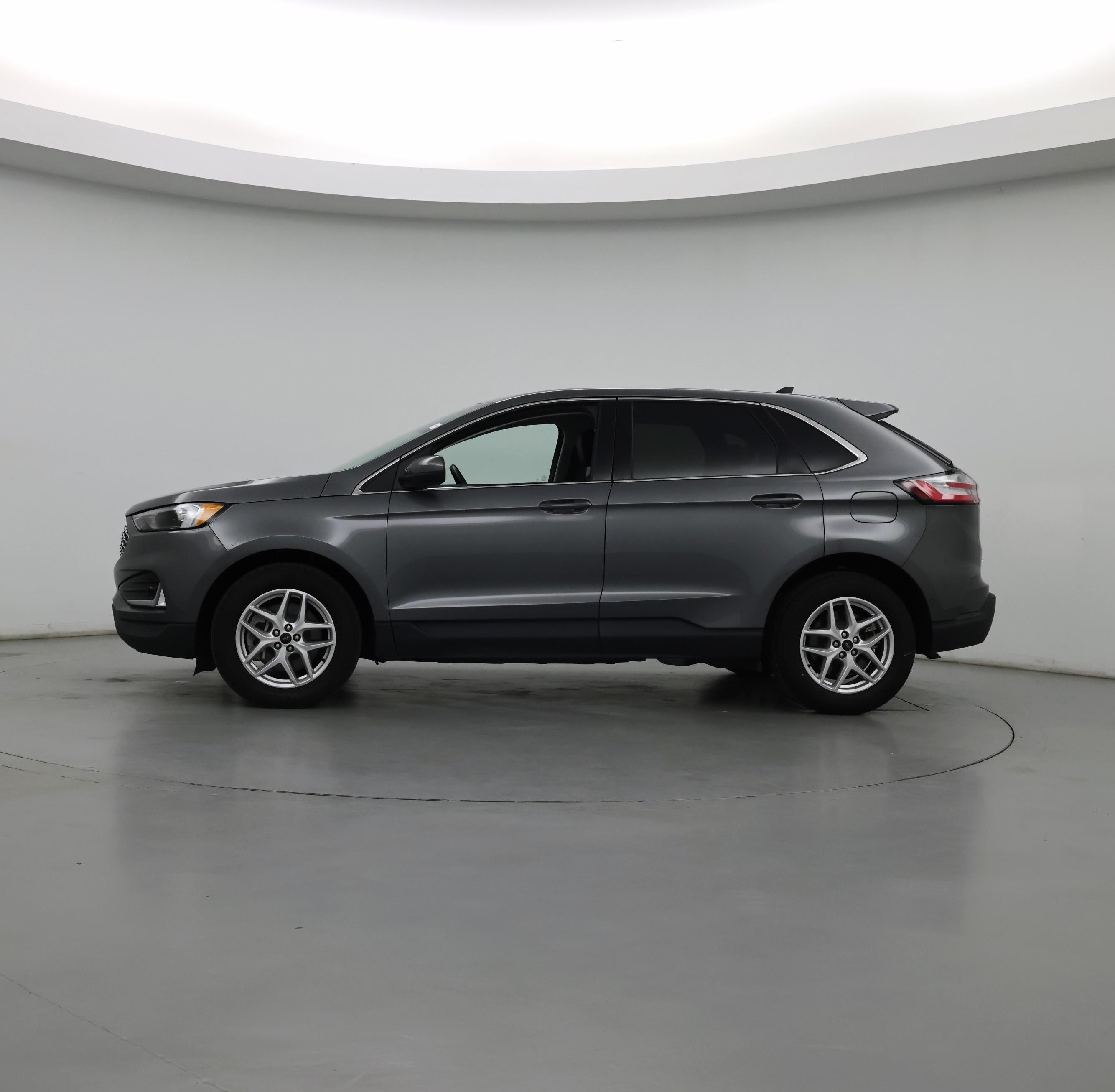 Thumbnail: 2023 Ford Edge - 3