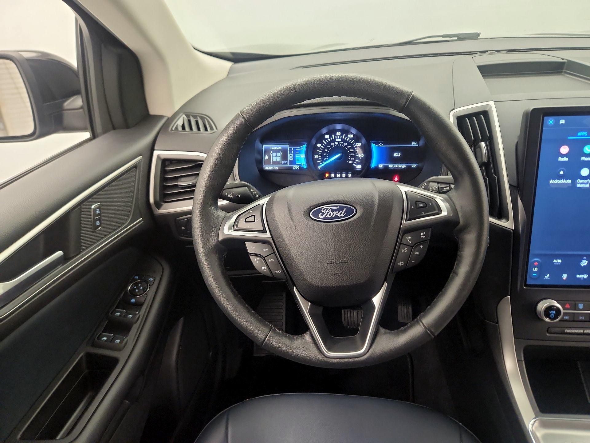Thumbnail: 2022 Ford Edge - 10