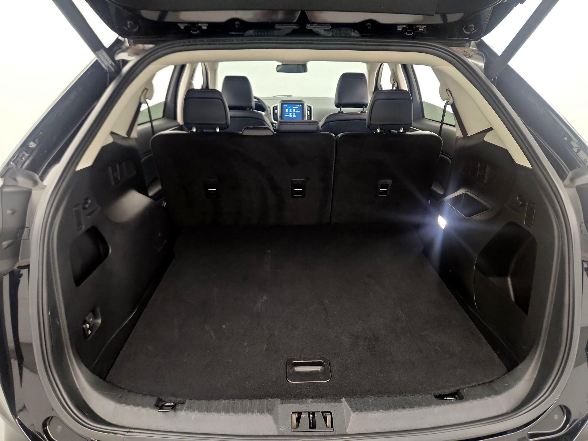 Thumbnail: 2022 Ford Edge - 20