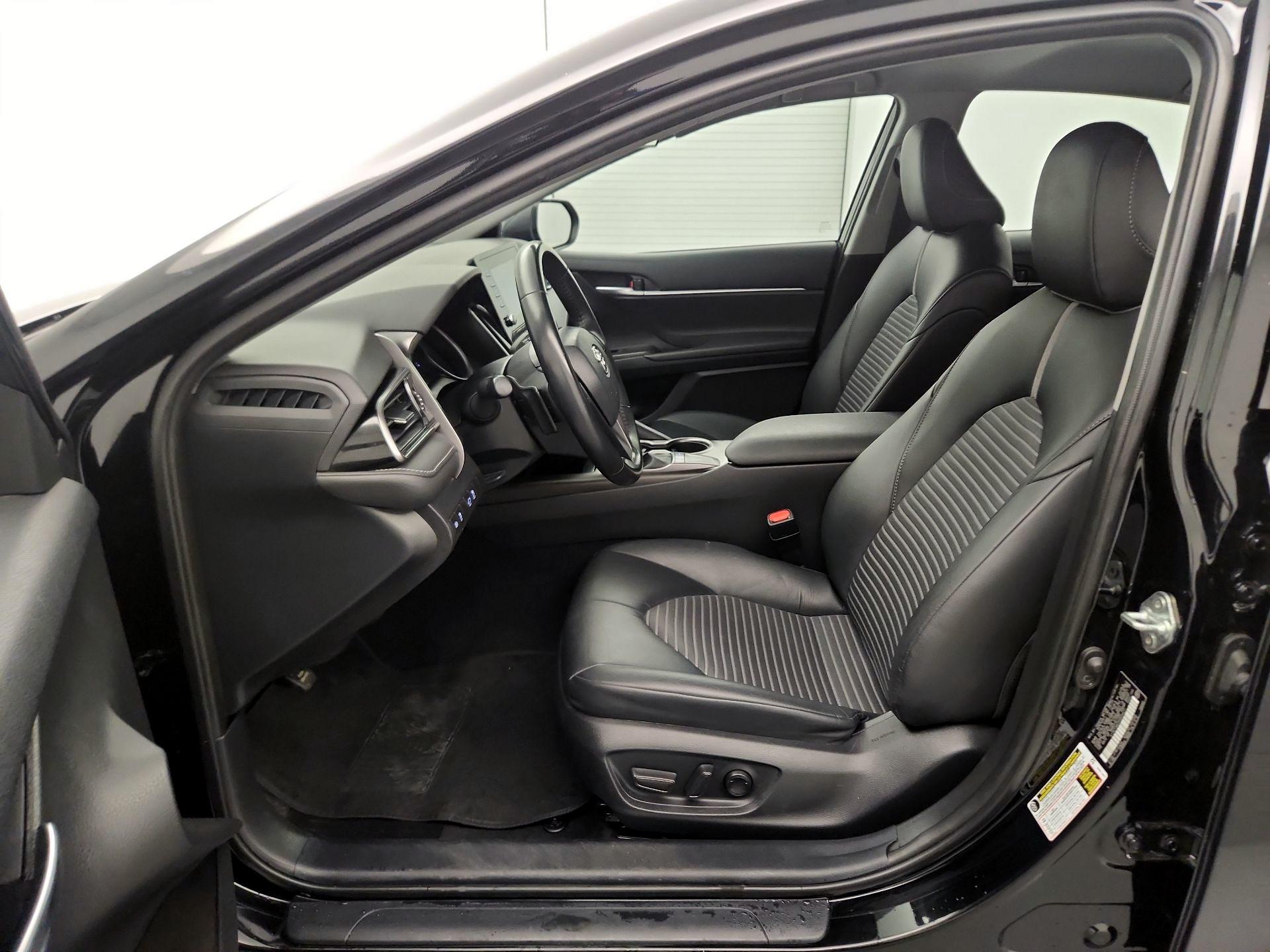 Thumbnail: 2023 Toyota Camry - 11