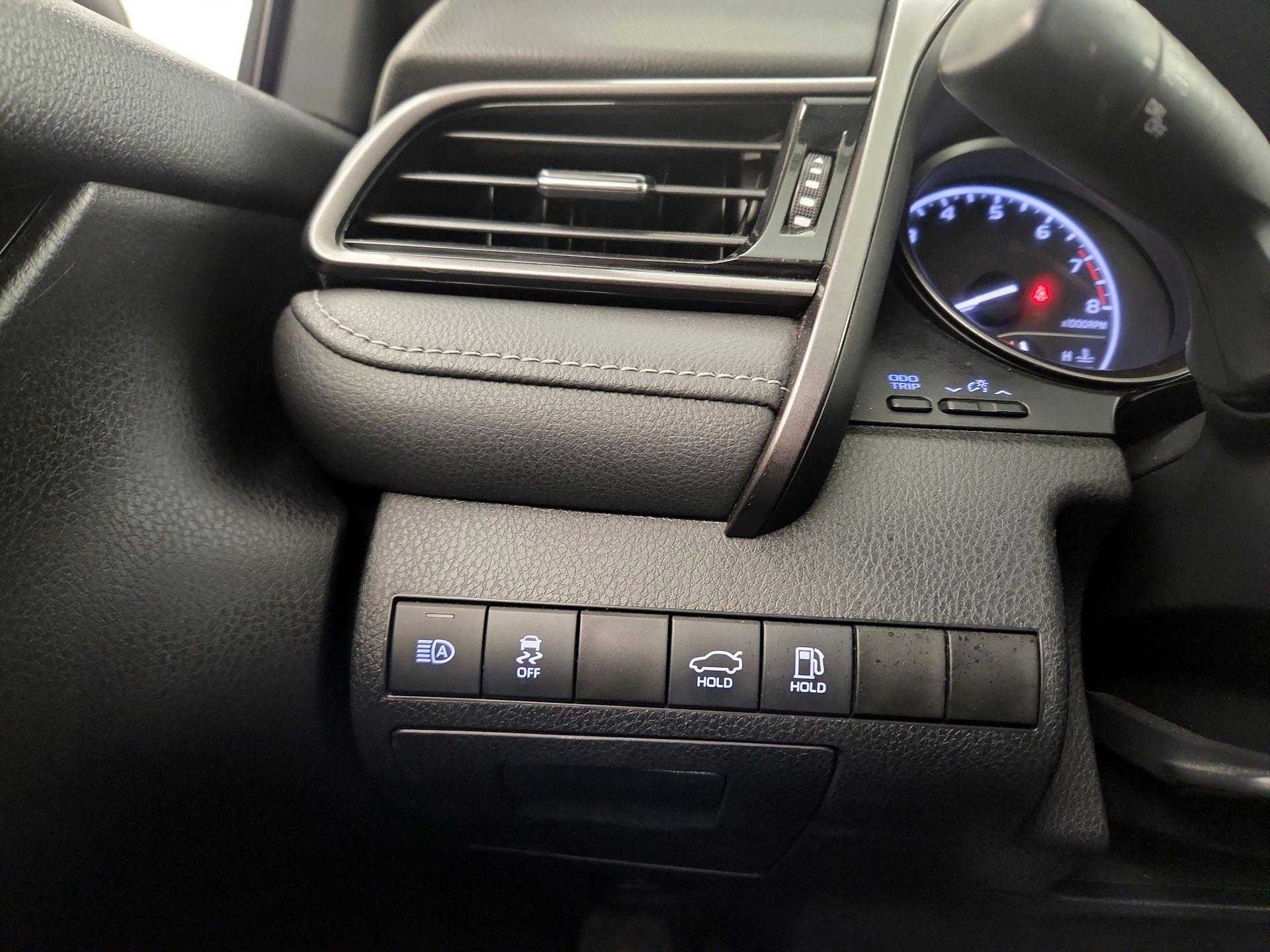 Thumbnail: 2023 Toyota Camry - 13