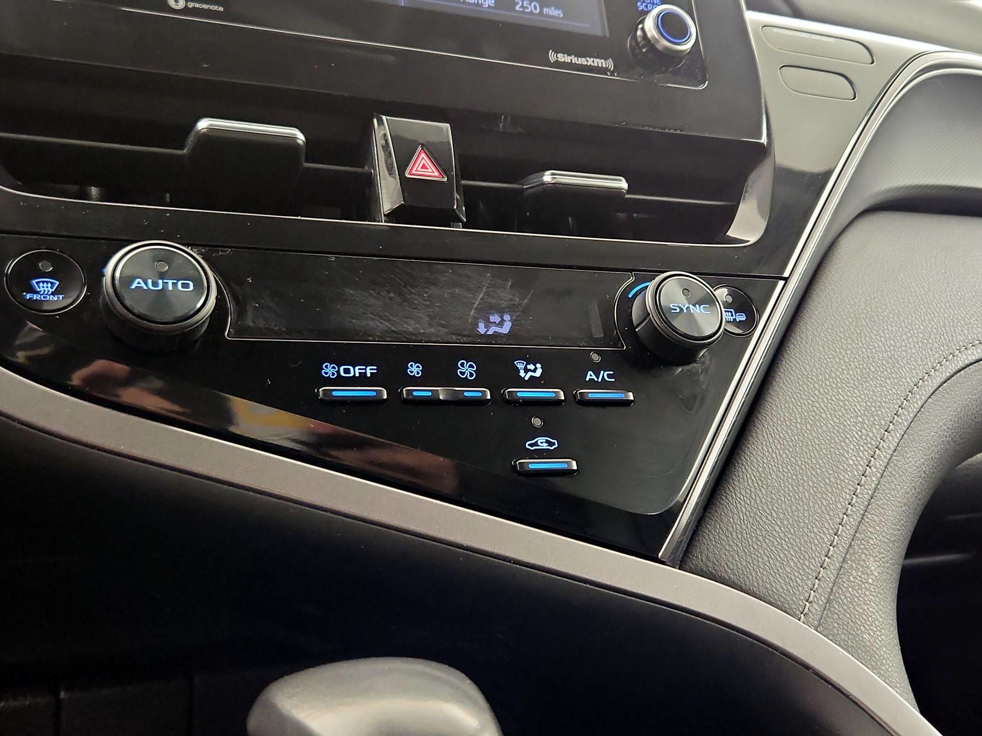 Thumbnail: 2023 Toyota Camry - 16