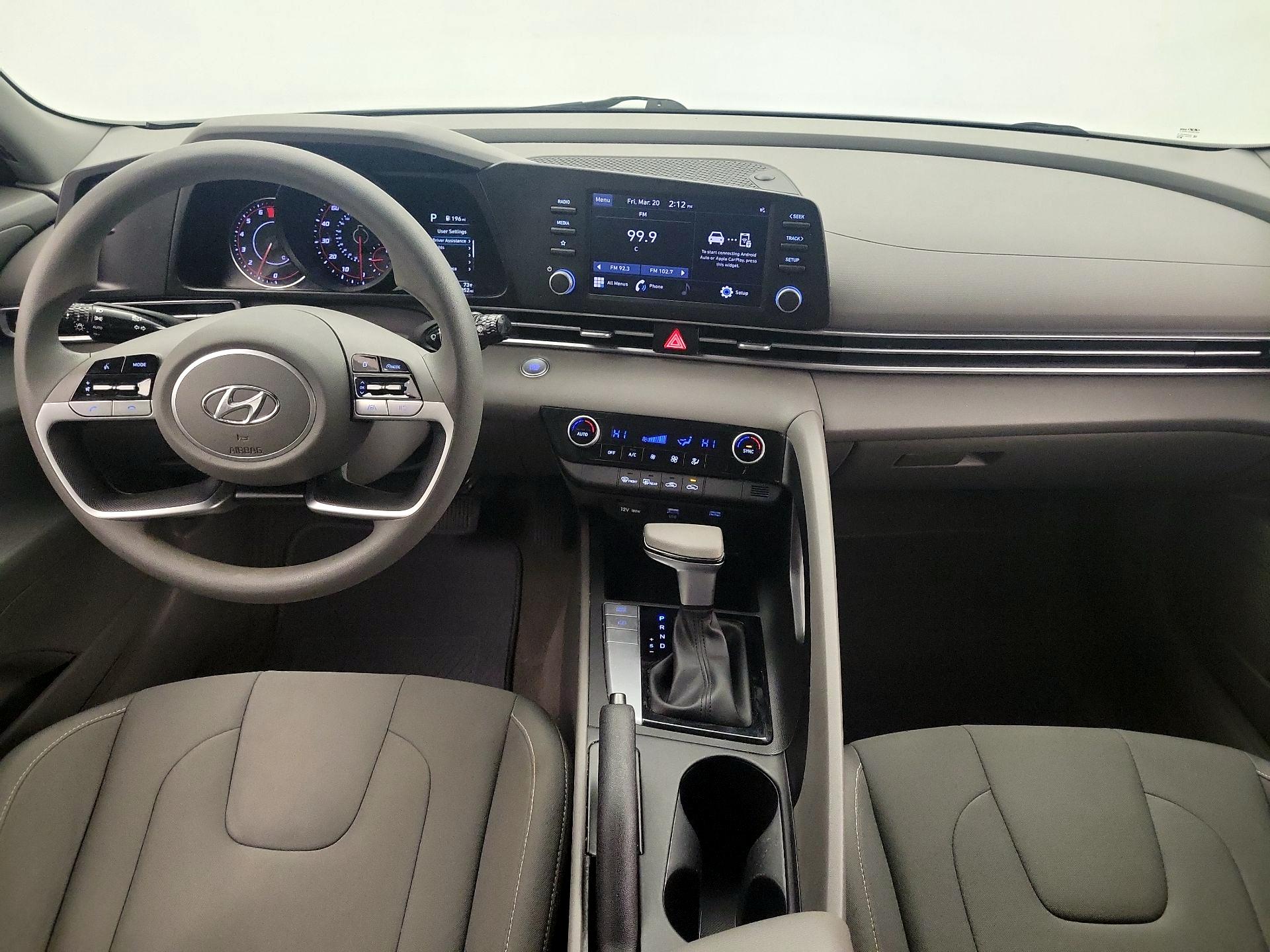 Thumbnail: 2023 Hyundai Elantra - 9