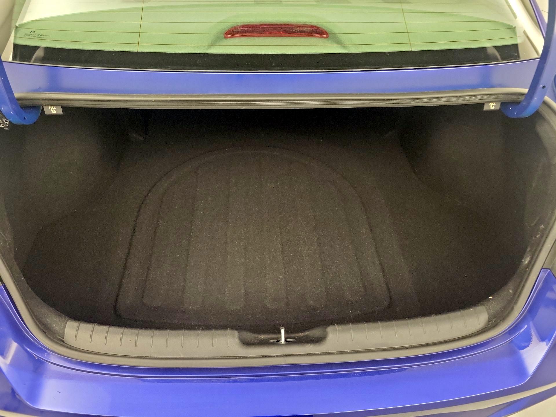 Thumbnail: 2023 Hyundai Elantra - 20