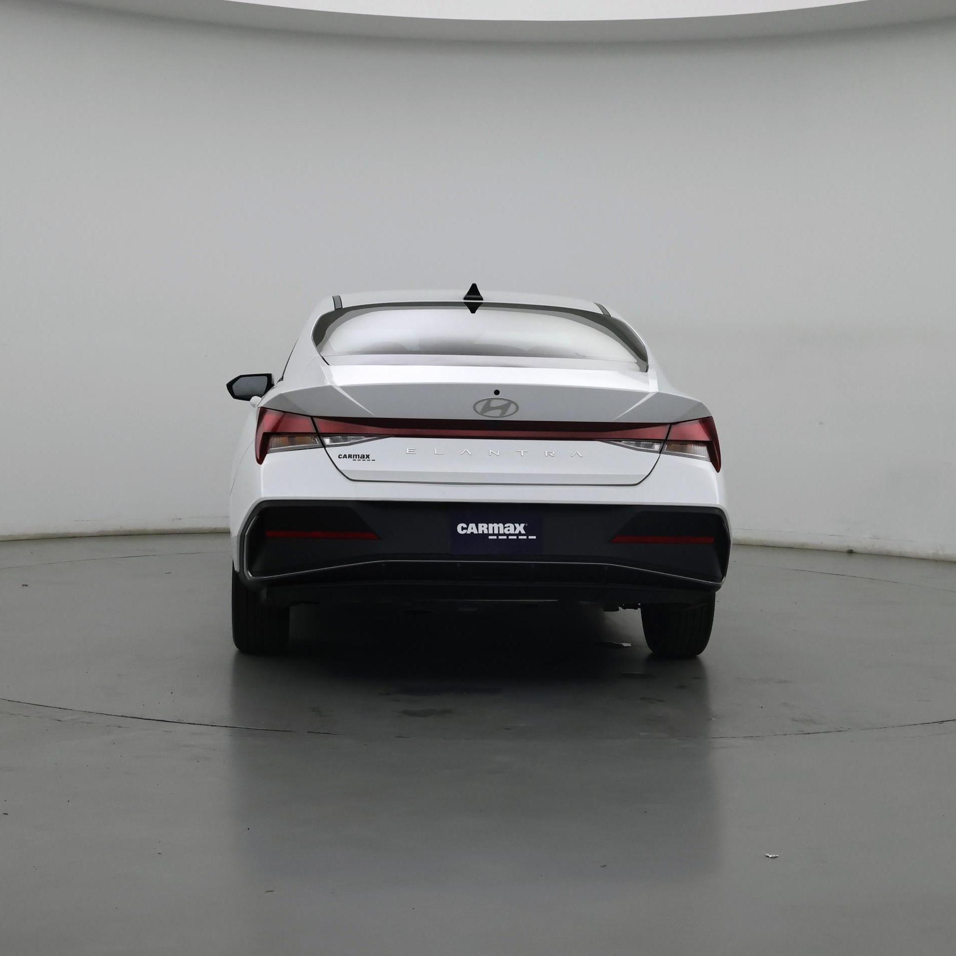 Thumbnail: 2025 Hyundai Elantra - 6