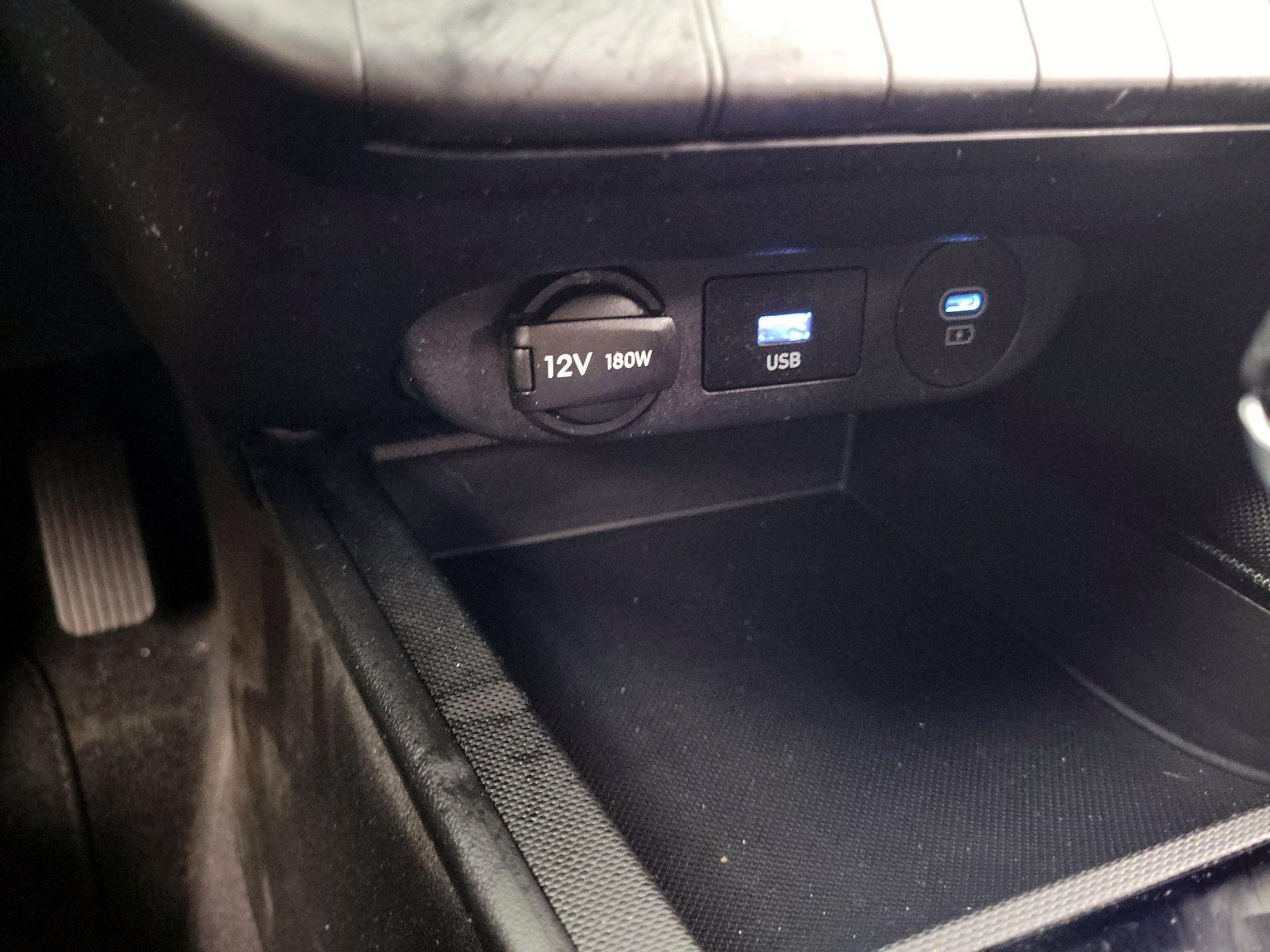 Thumbnail: 2024 Hyundai Elantra - 19