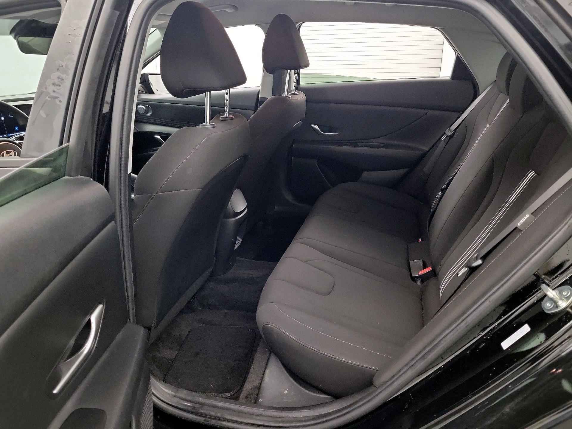 Thumbnail: 2024 Hyundai Elantra - 20