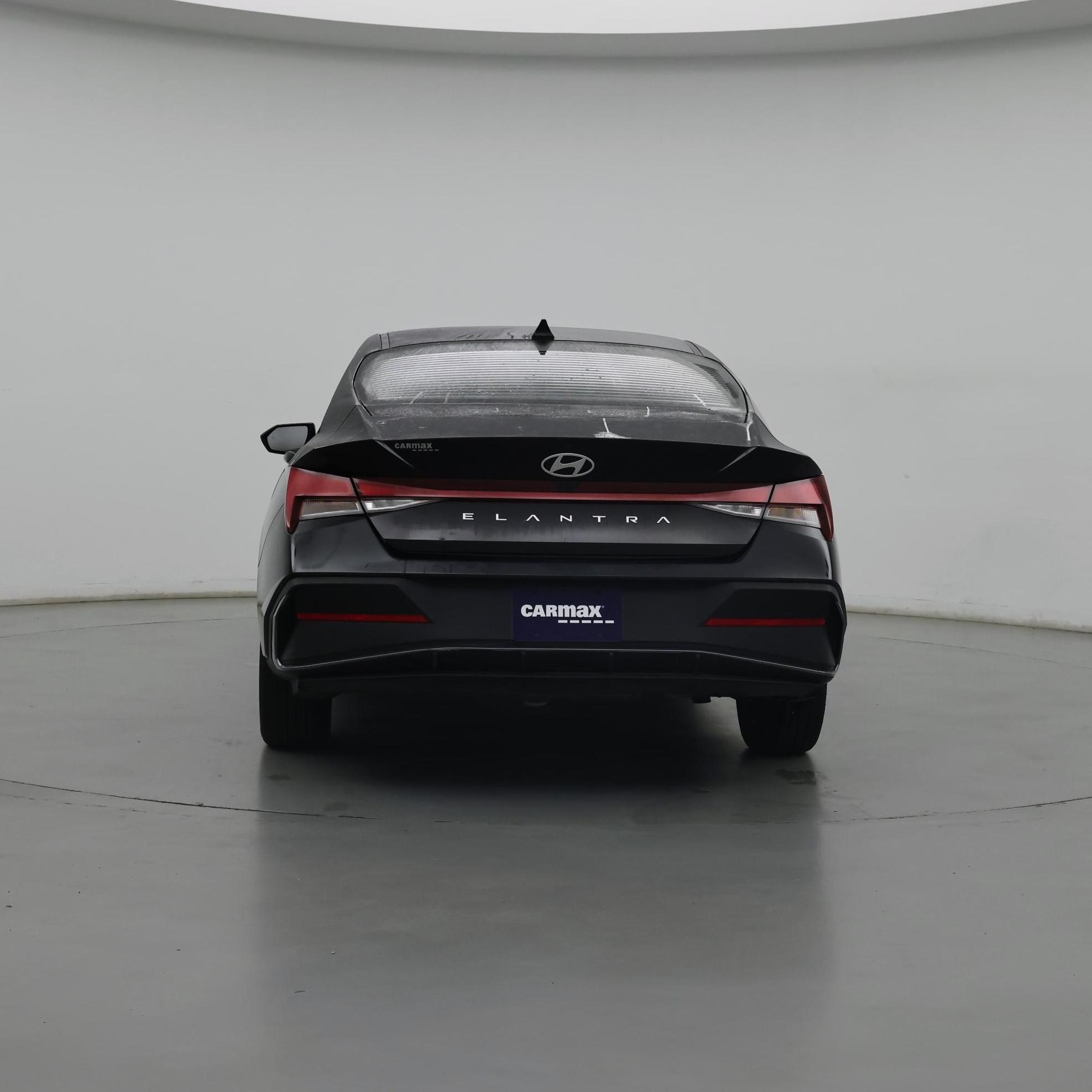 Thumbnail: 2024 Hyundai Elantra - 6