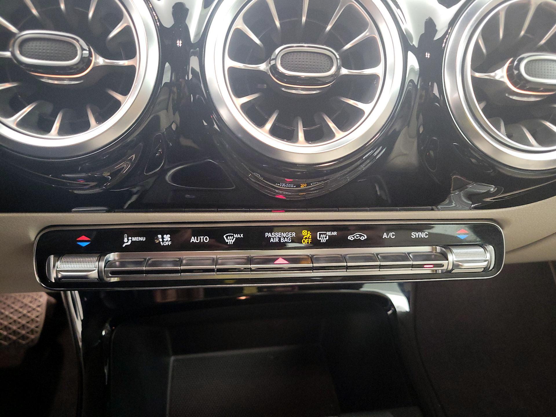 Thumbnail: 2023 Mercedes-Benz CLA - 16