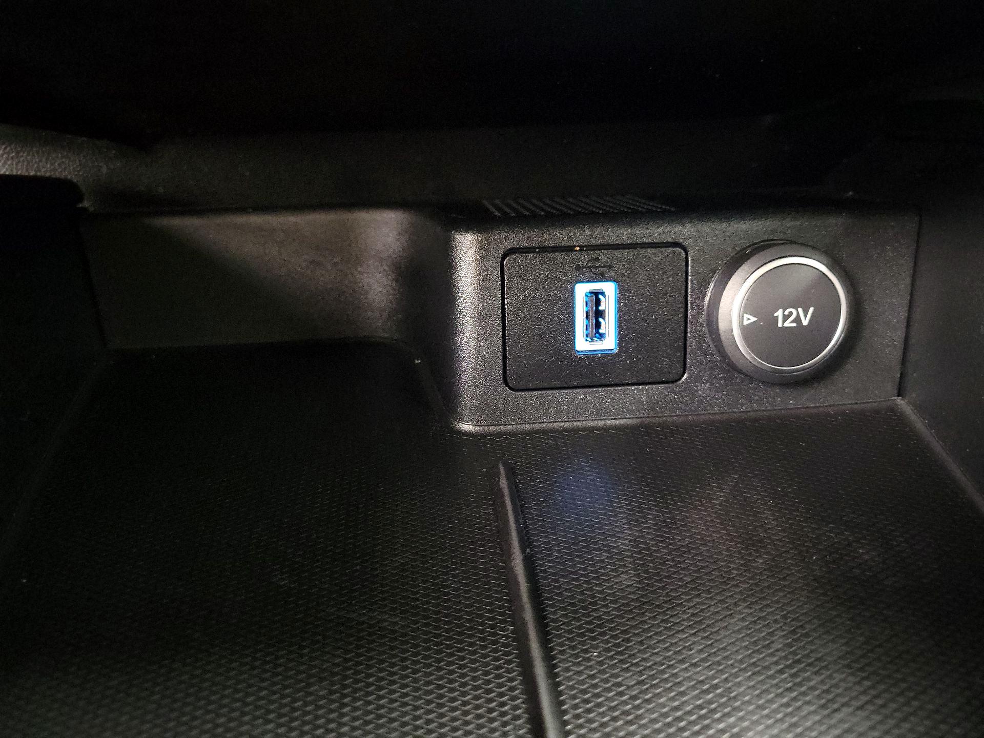 Thumbnail: 2020 Ford Escape - 18