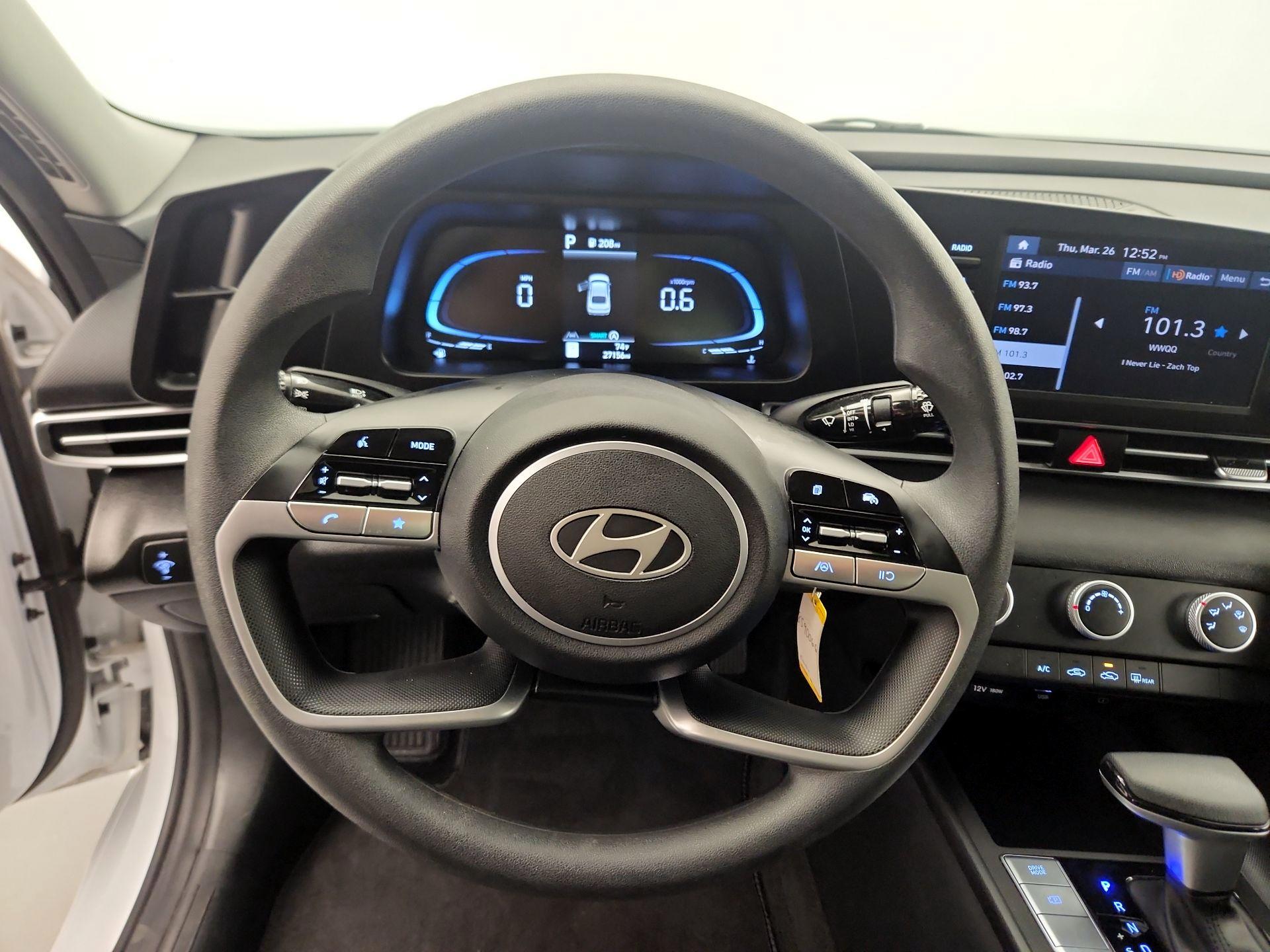 Thumbnail: 2024 Hyundai Elantra - 10