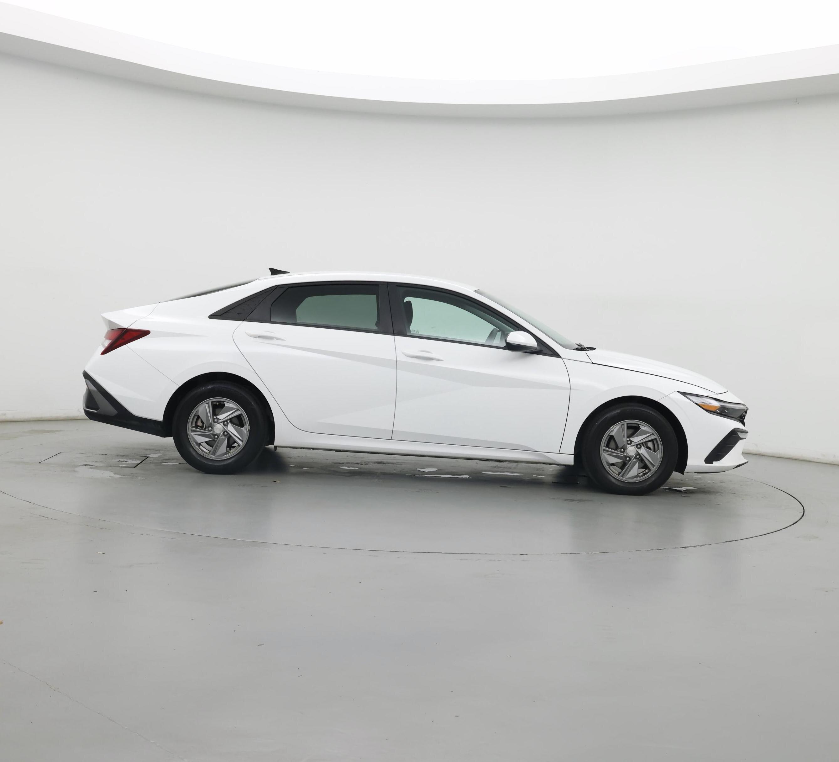 Thumbnail: 2024 Hyundai Elantra - 7