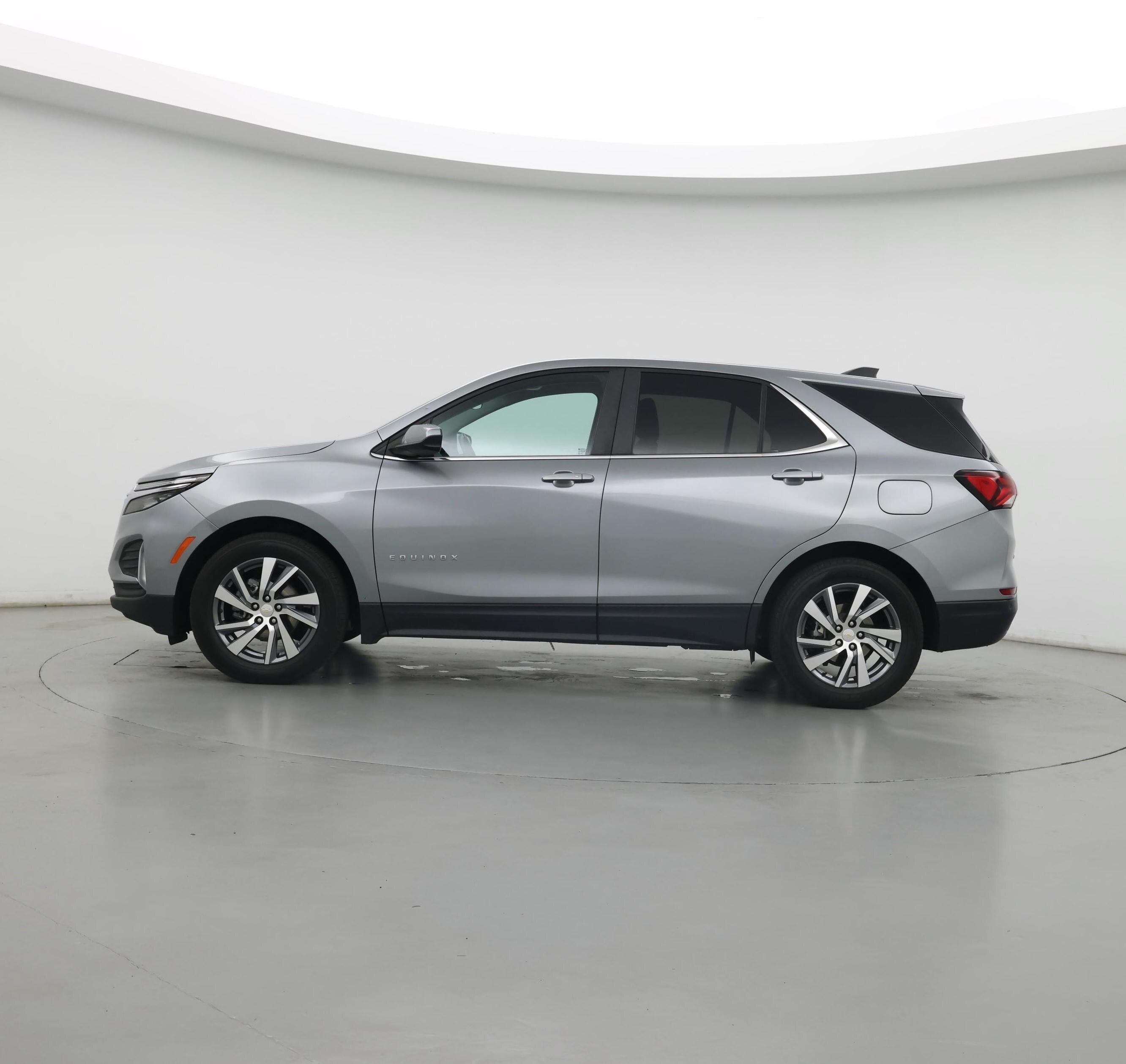Thumbnail: 2023 Chevrolet Equinox - 3