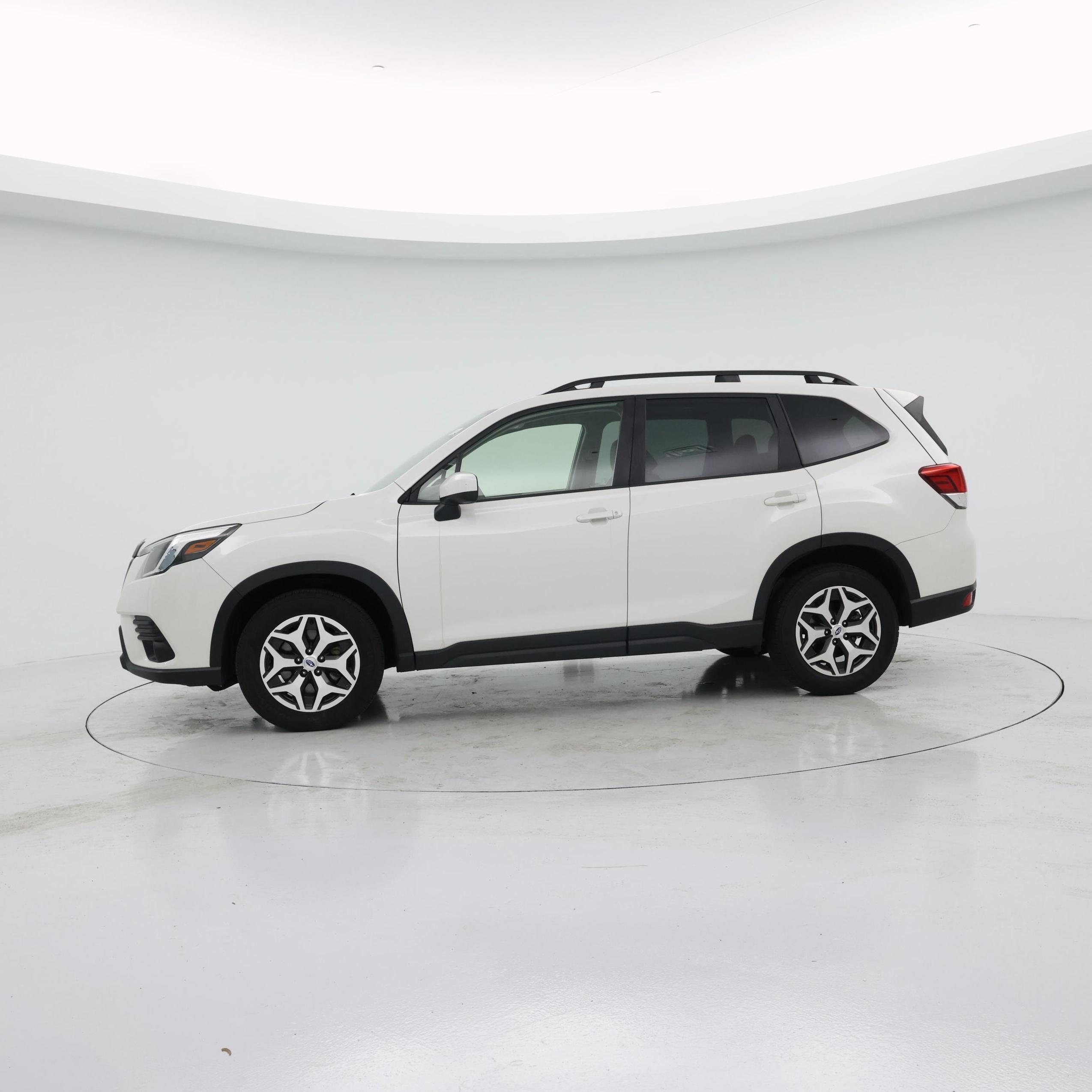 Thumbnail: 2022 Subaru Forester - 3