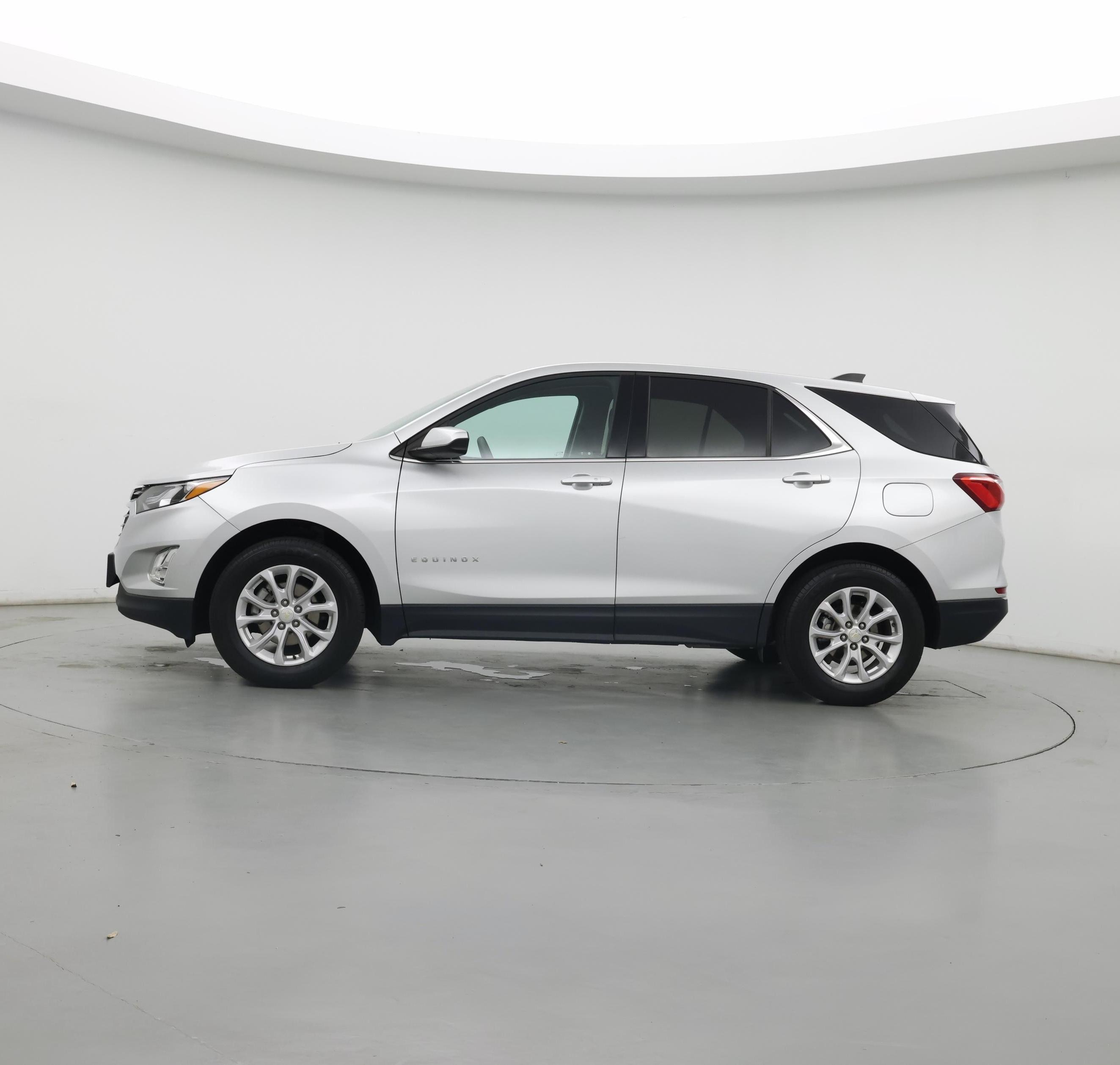 Thumbnail: 2020 Chevrolet Equinox - 3