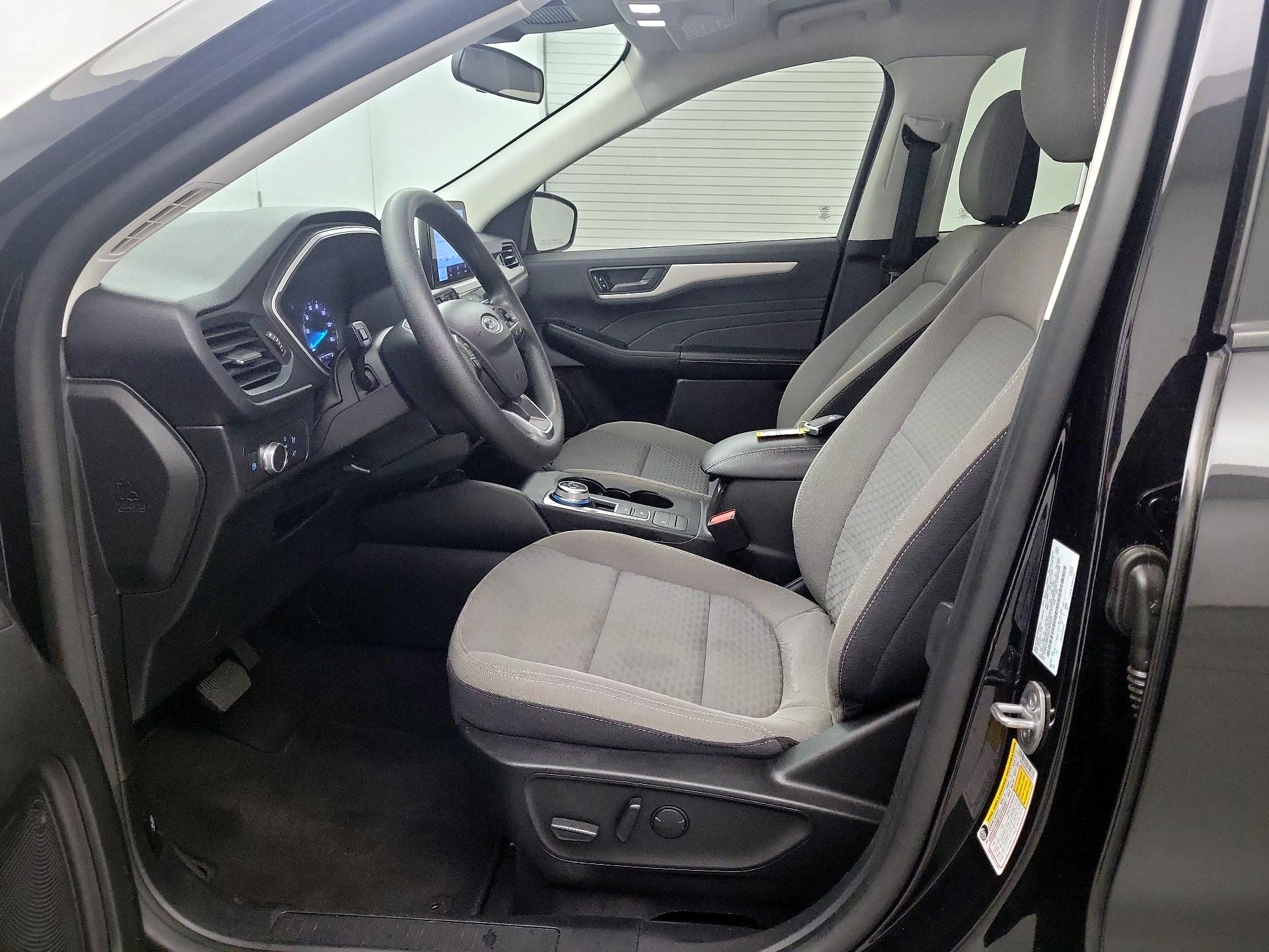 Thumbnail: 2022 Ford Escape - 11