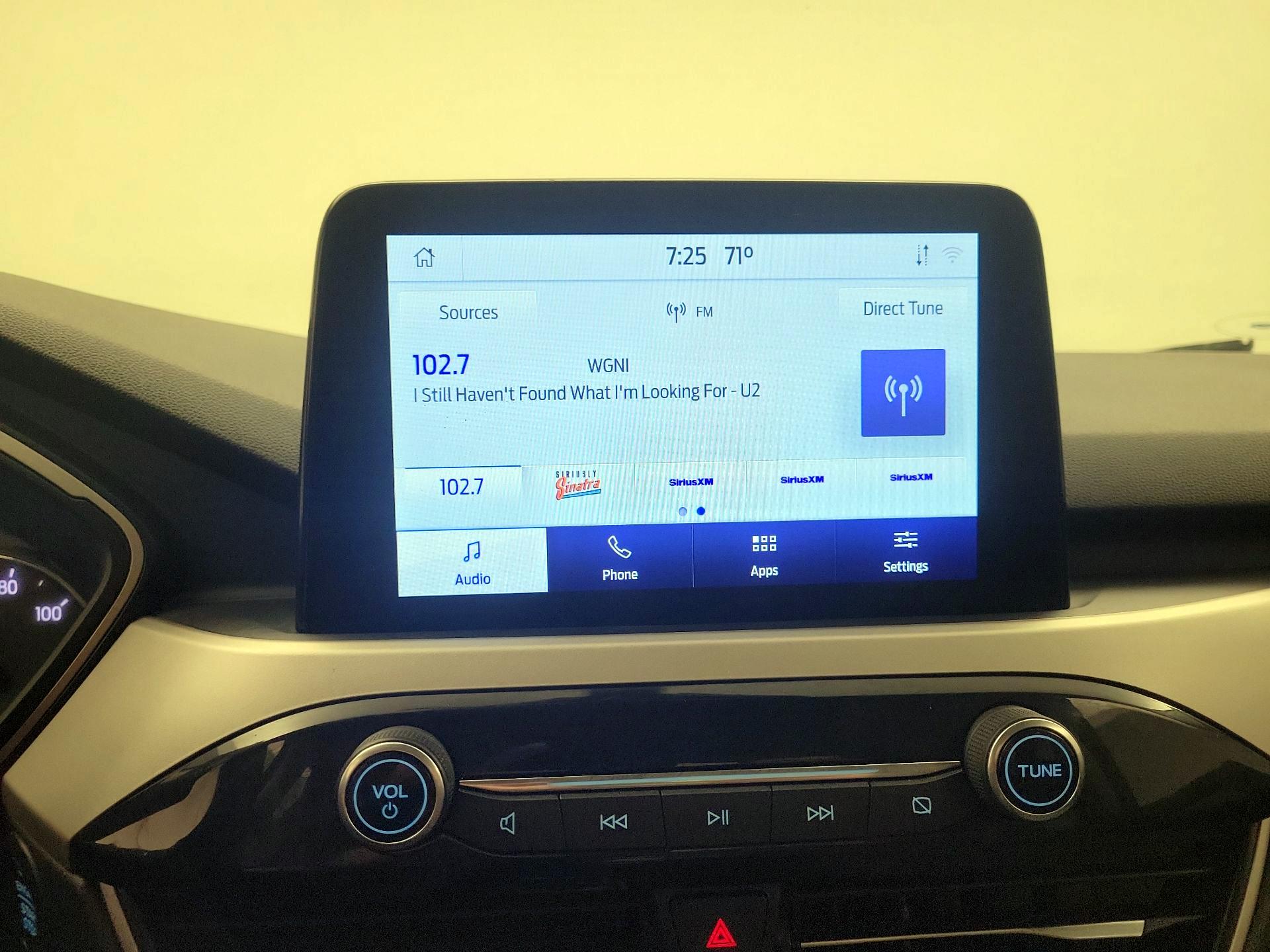 Thumbnail: 2022 Ford Escape - 15