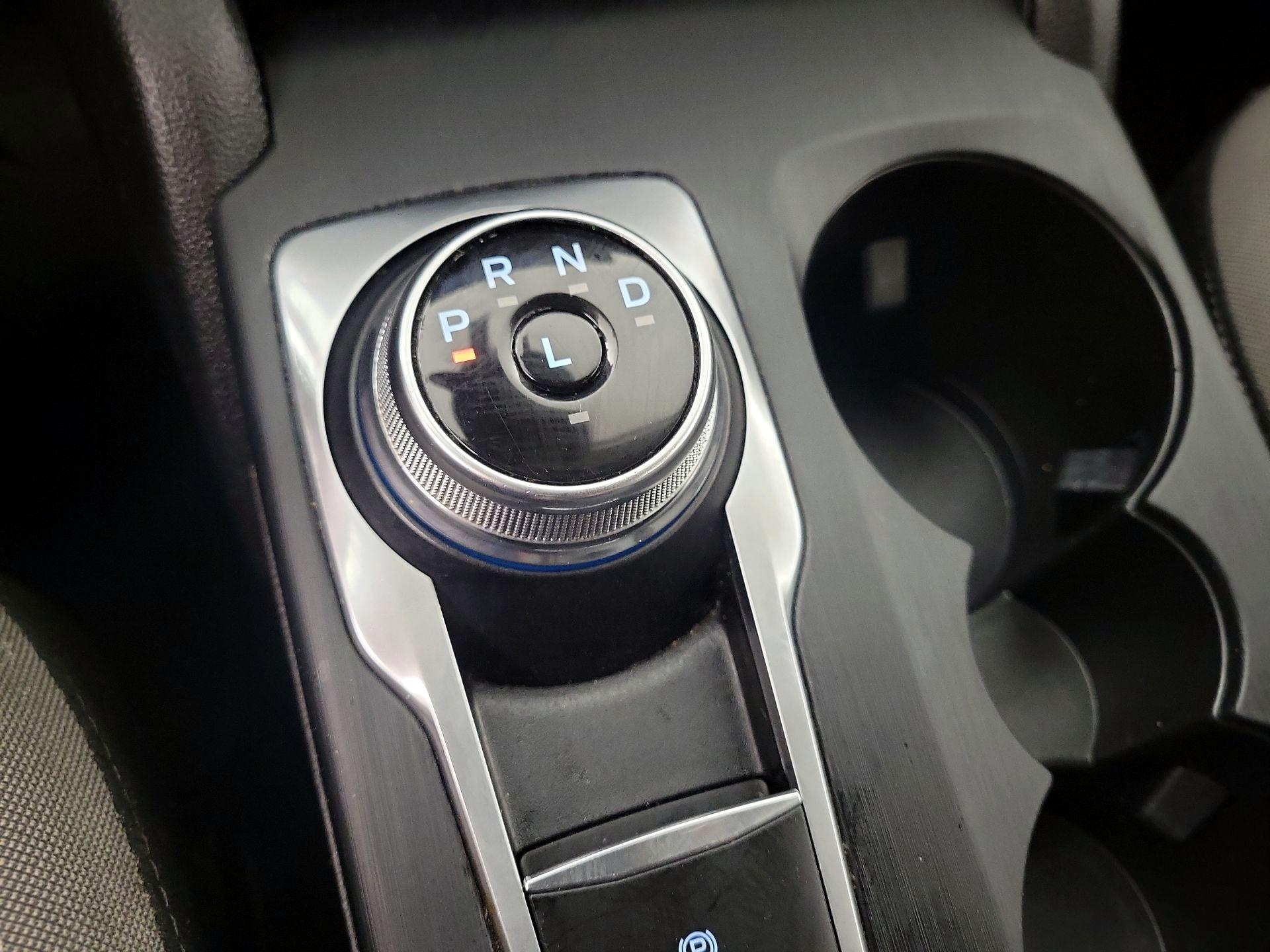 Thumbnail: 2022 Ford Escape - 17