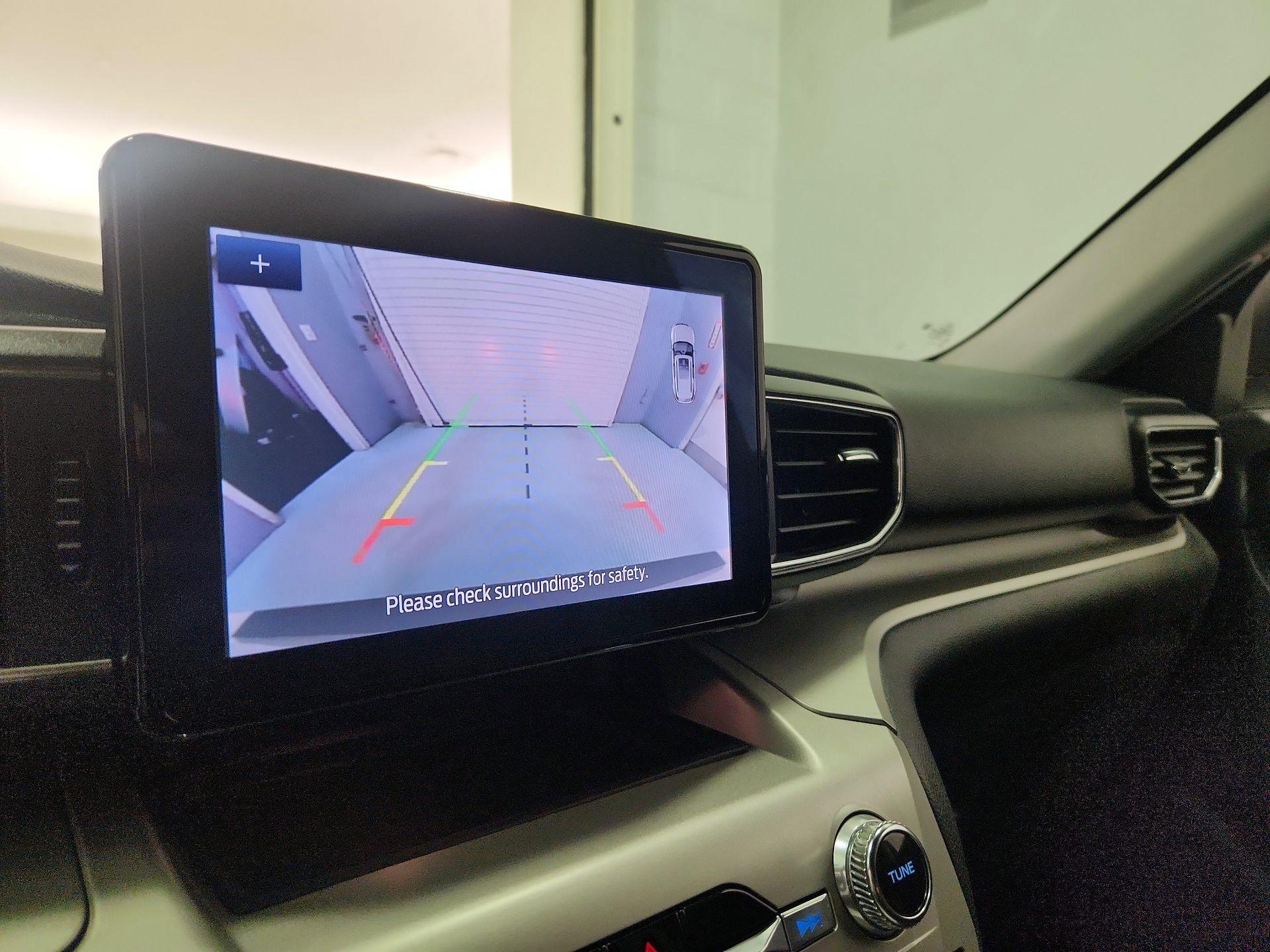 Thumbnail: 2021 Ford Explorer - 14