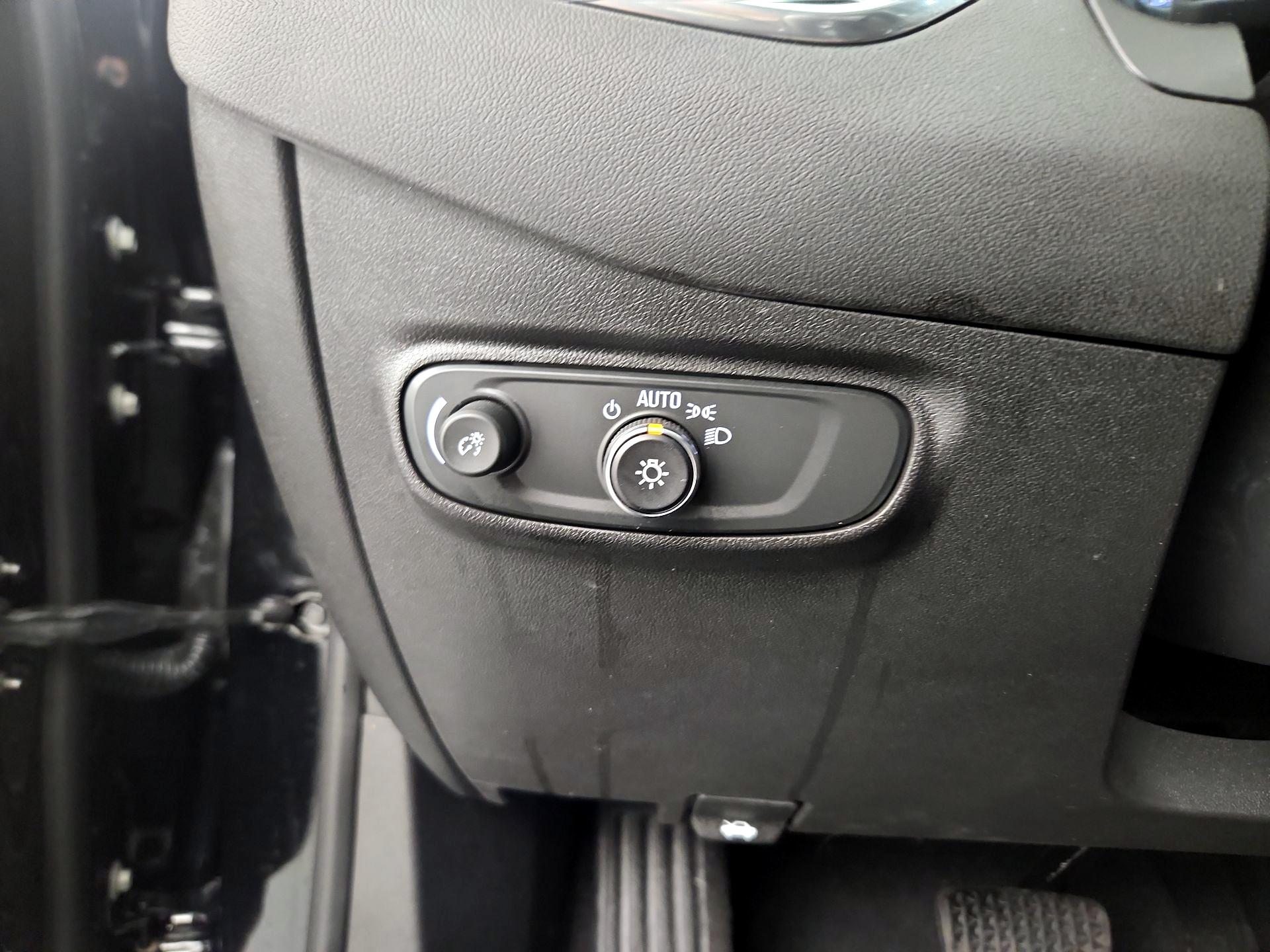 Thumbnail: 2024 Chevrolet Equinox - 13