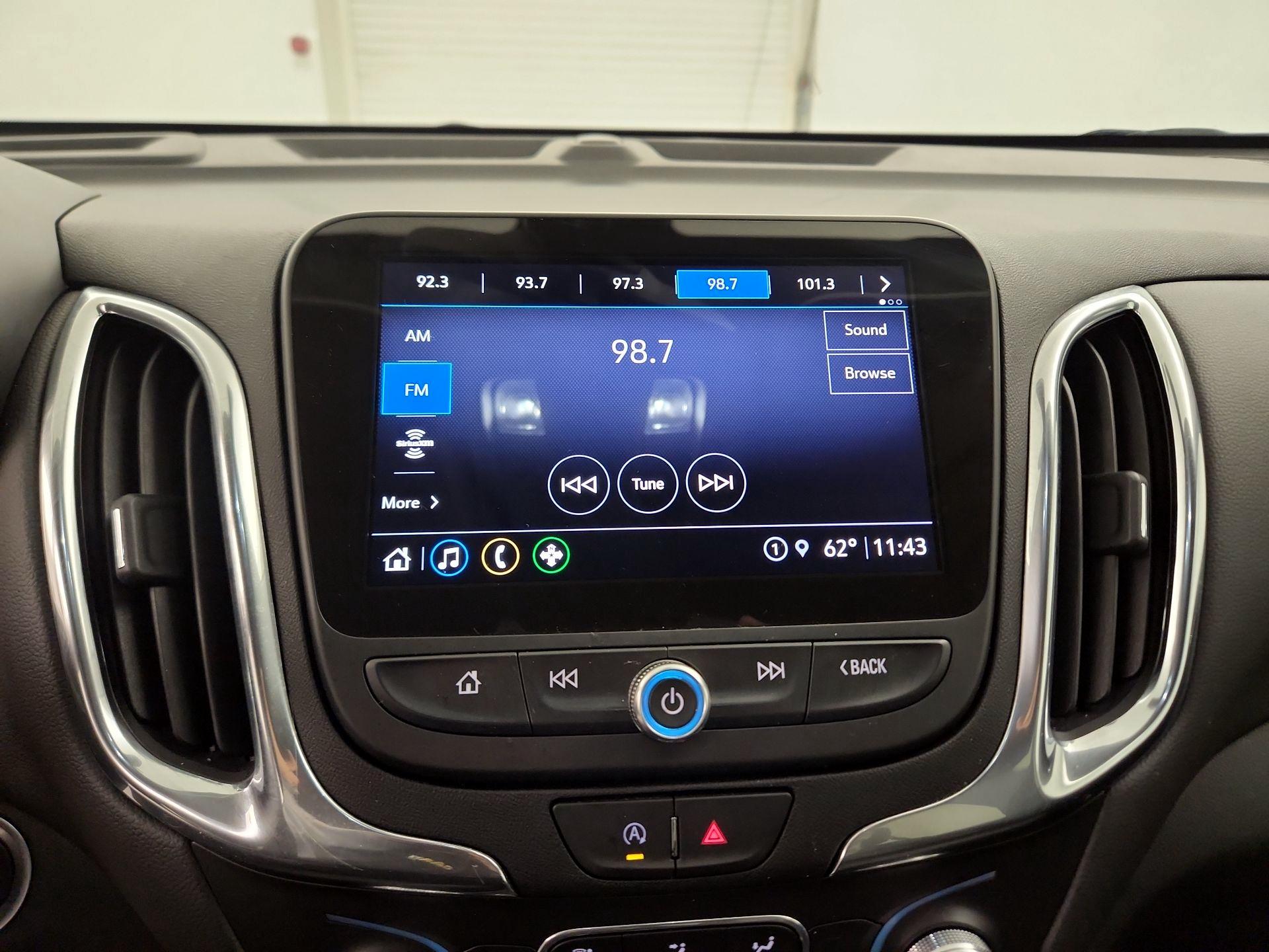 Thumbnail: 2024 Chevrolet Equinox - 16