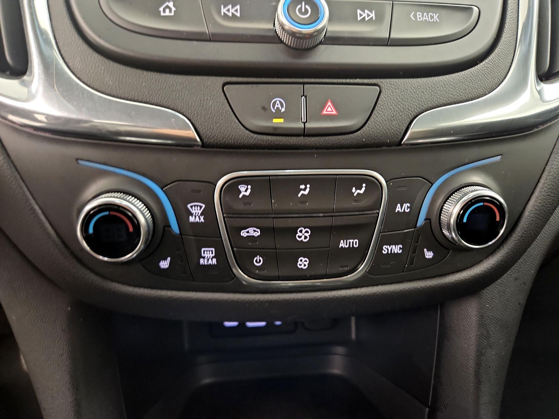 Thumbnail: 2024 Chevrolet Equinox - 17