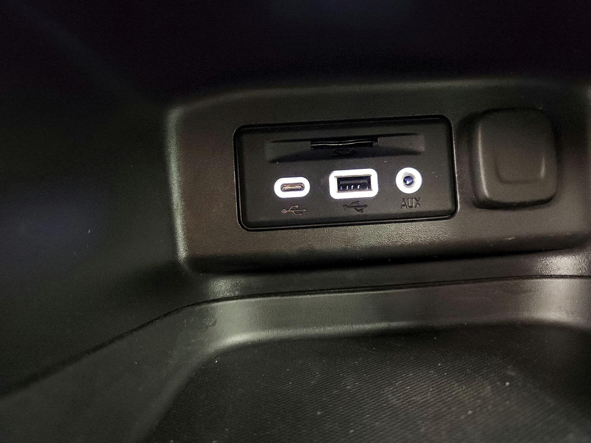 Thumbnail: 2024 Chevrolet Equinox - 19