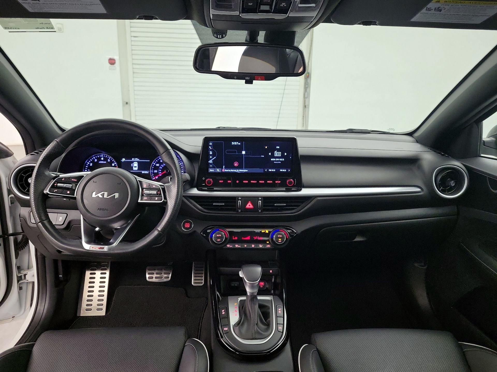 Thumbnail: 2023 Kia Forte - 9