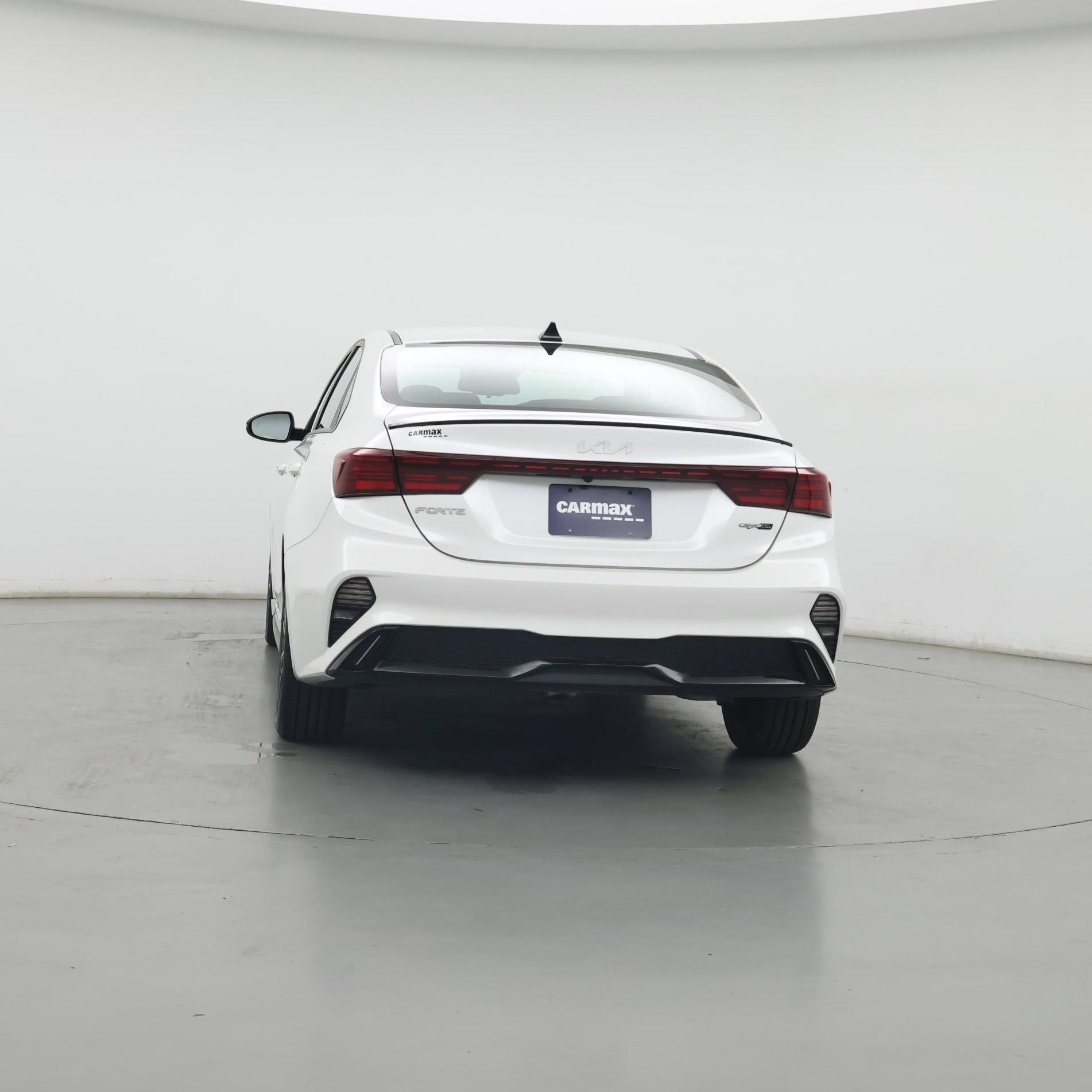 Thumbnail: 2023 Kia Forte - 6